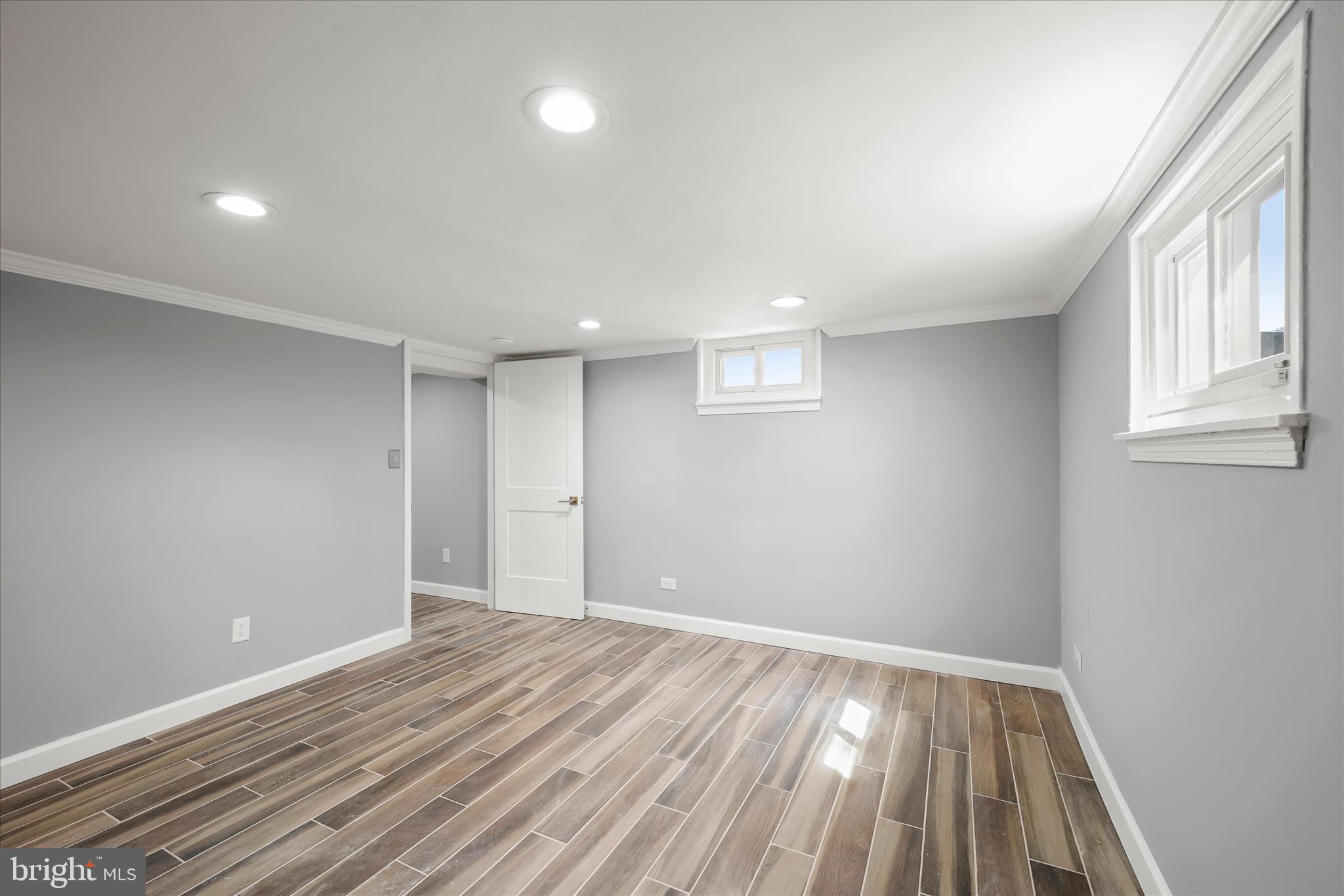 HYATTSVILLE - Residential