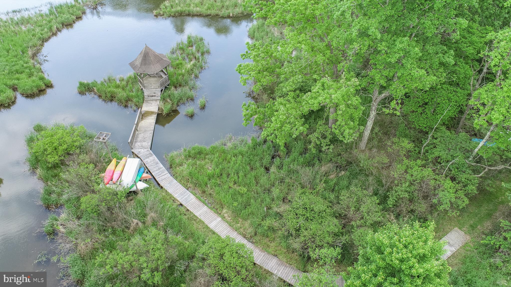 THE OVERLOOK - Land