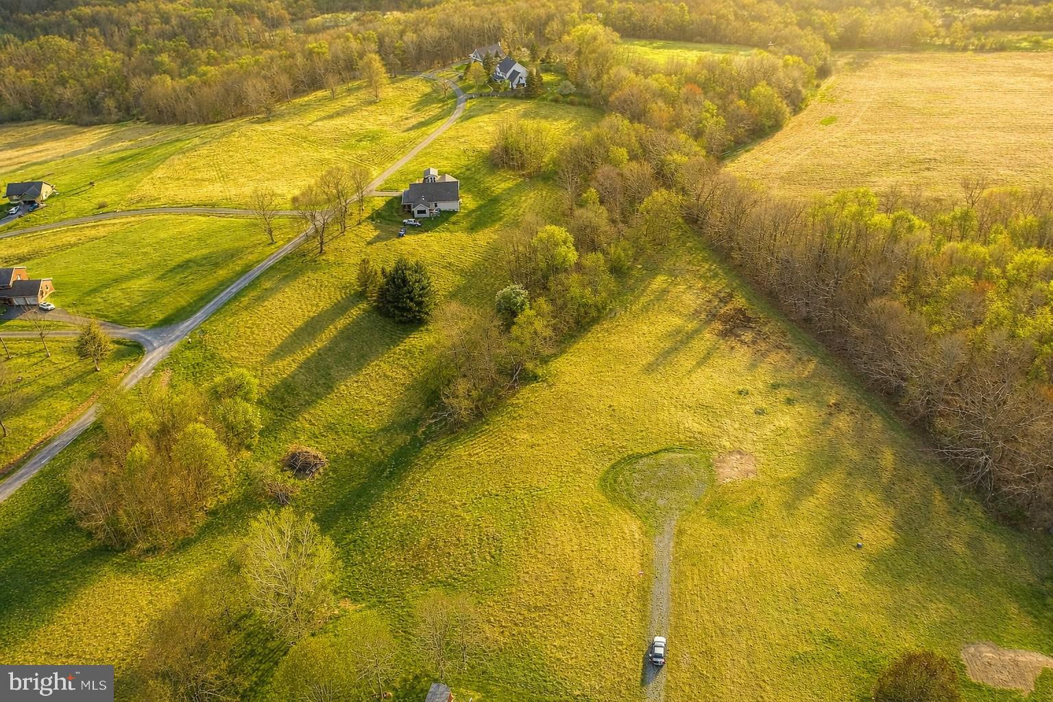 THE OVERLOOK - Land