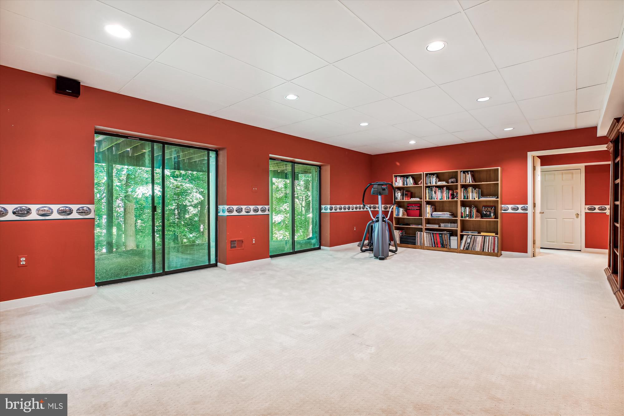 GLEN MILL VILLAGE - Residential
