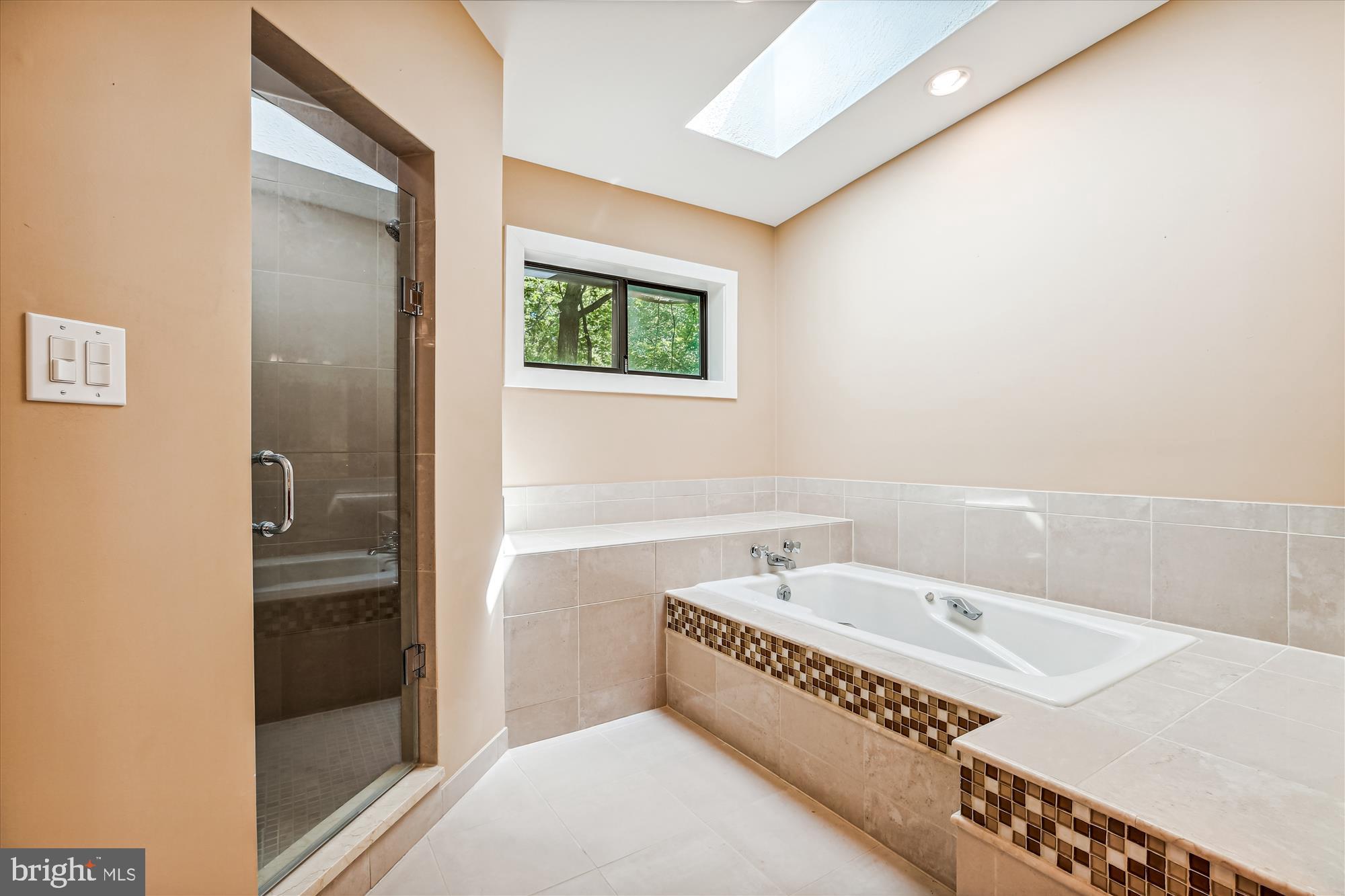 GLEN MILL VILLAGE - Residential