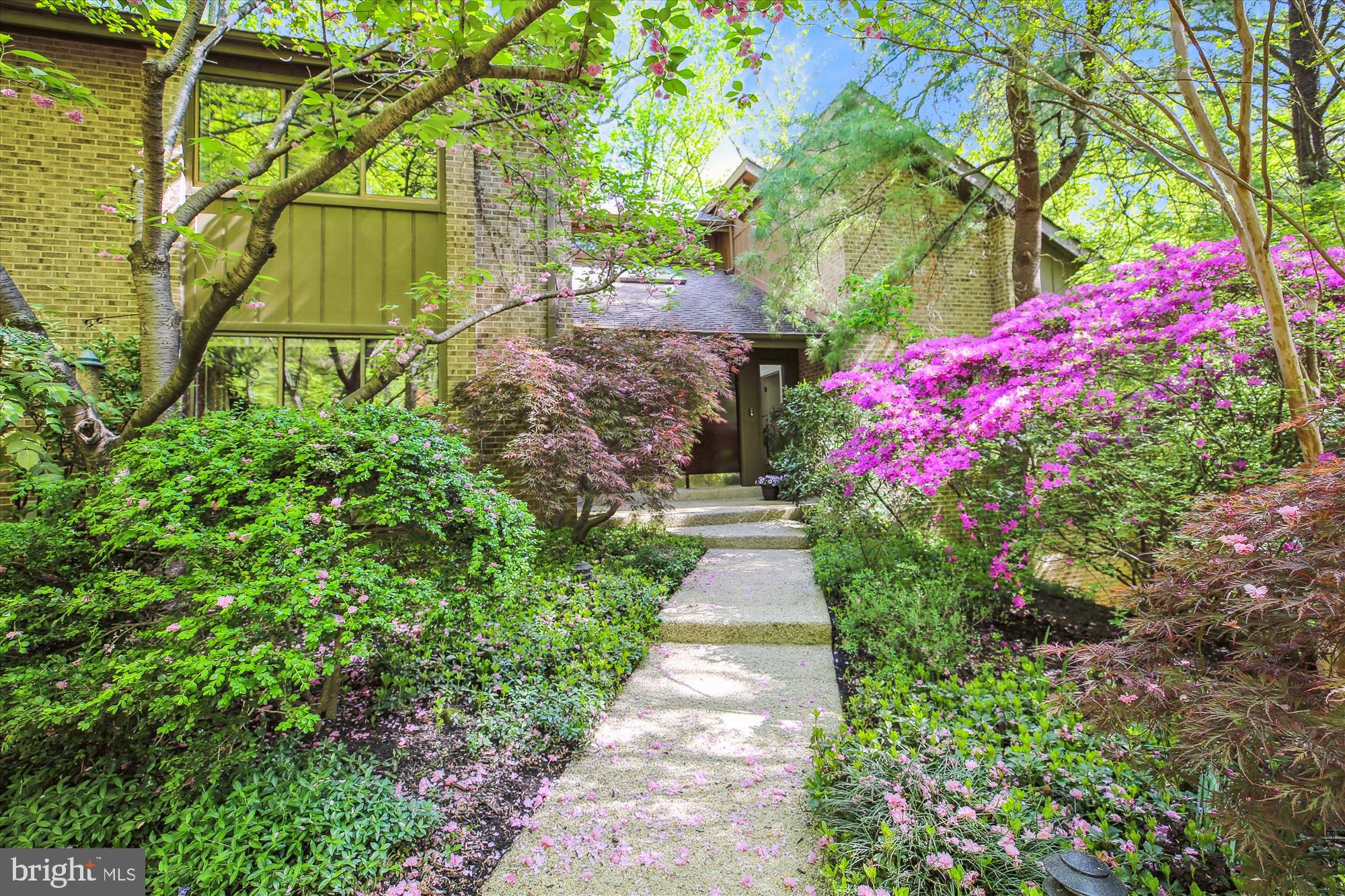 GLEN MILL VILLAGE - Residential