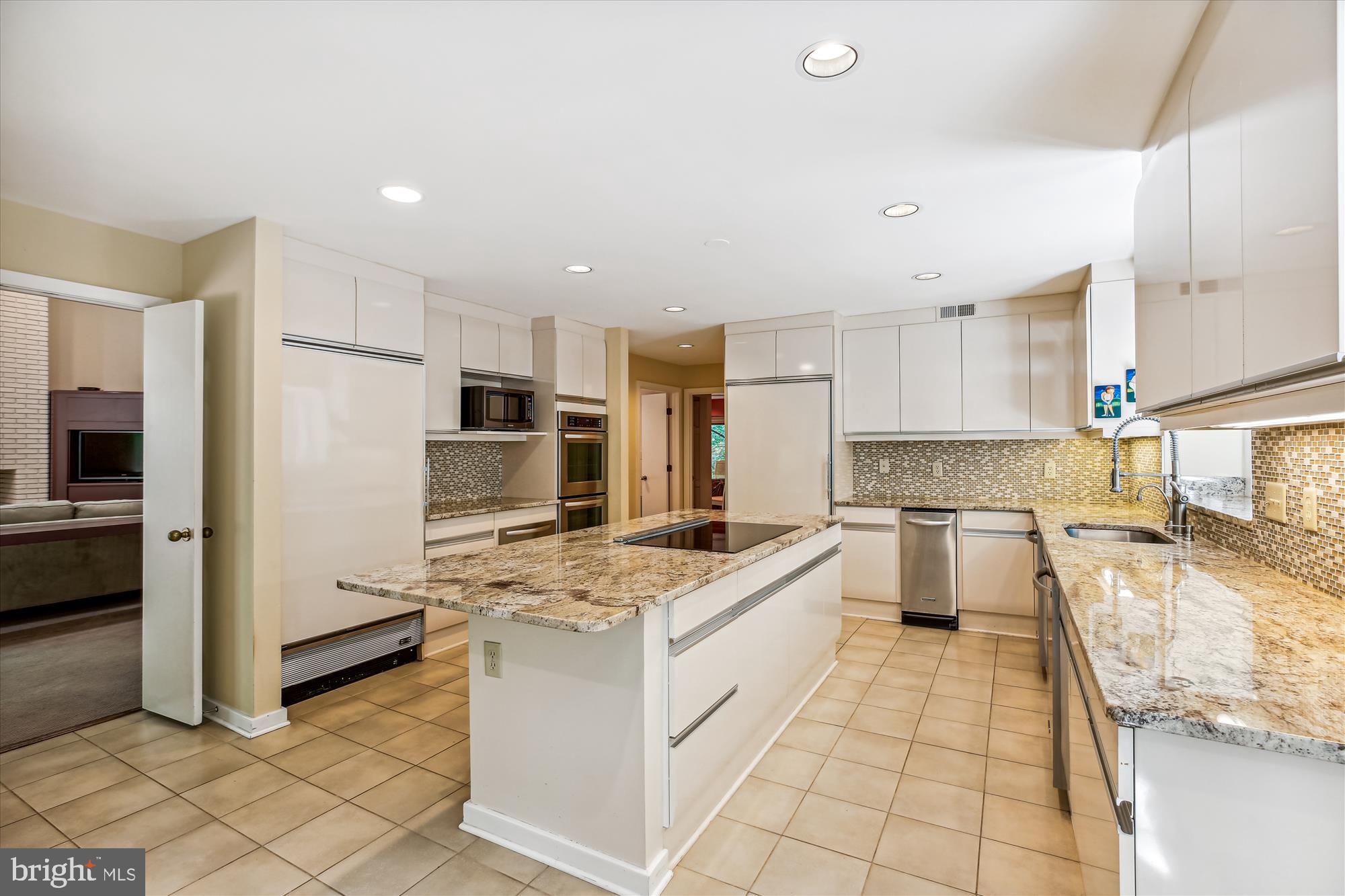 GLEN MILL VILLAGE - Residential