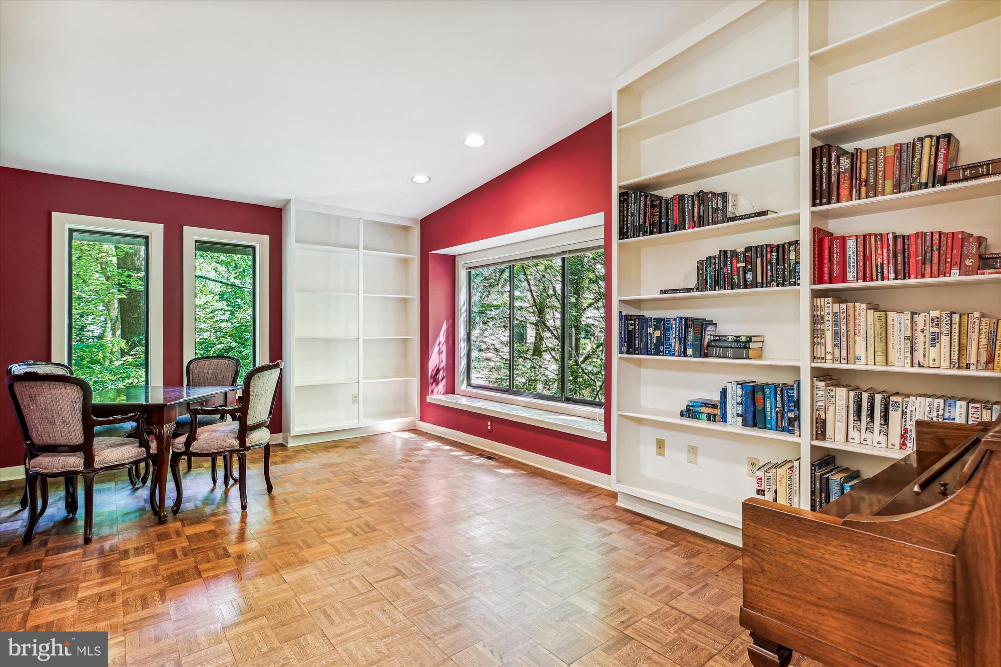 GLEN MILL VILLAGE - Residential