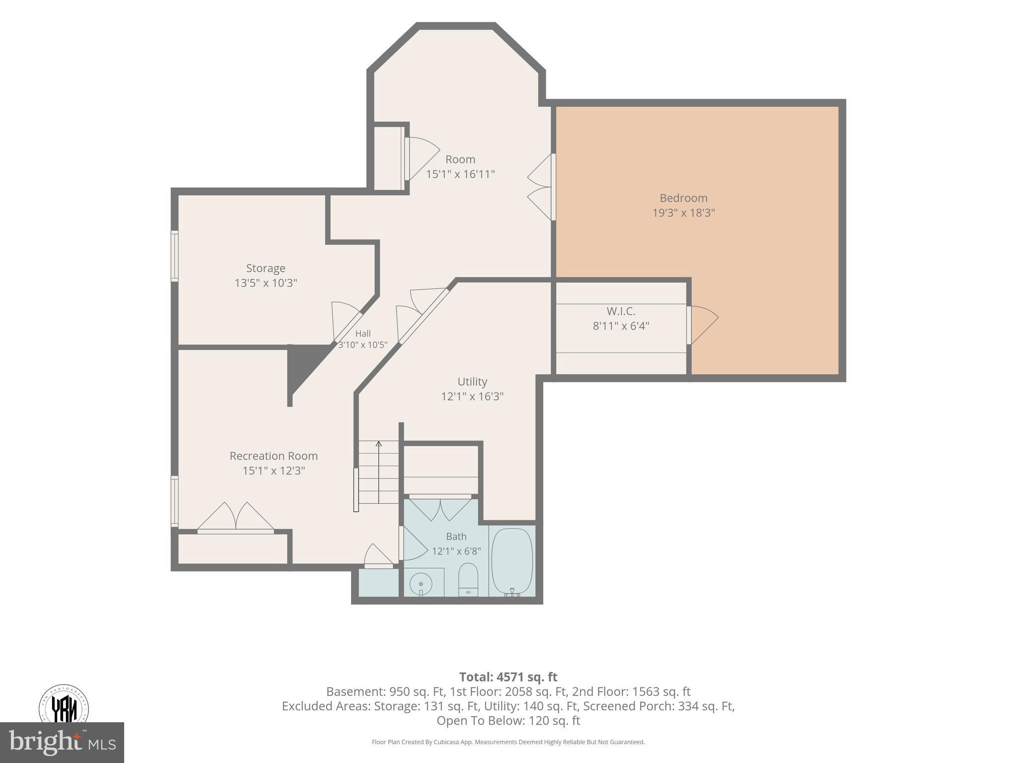 HUNTERS RUN - Residential