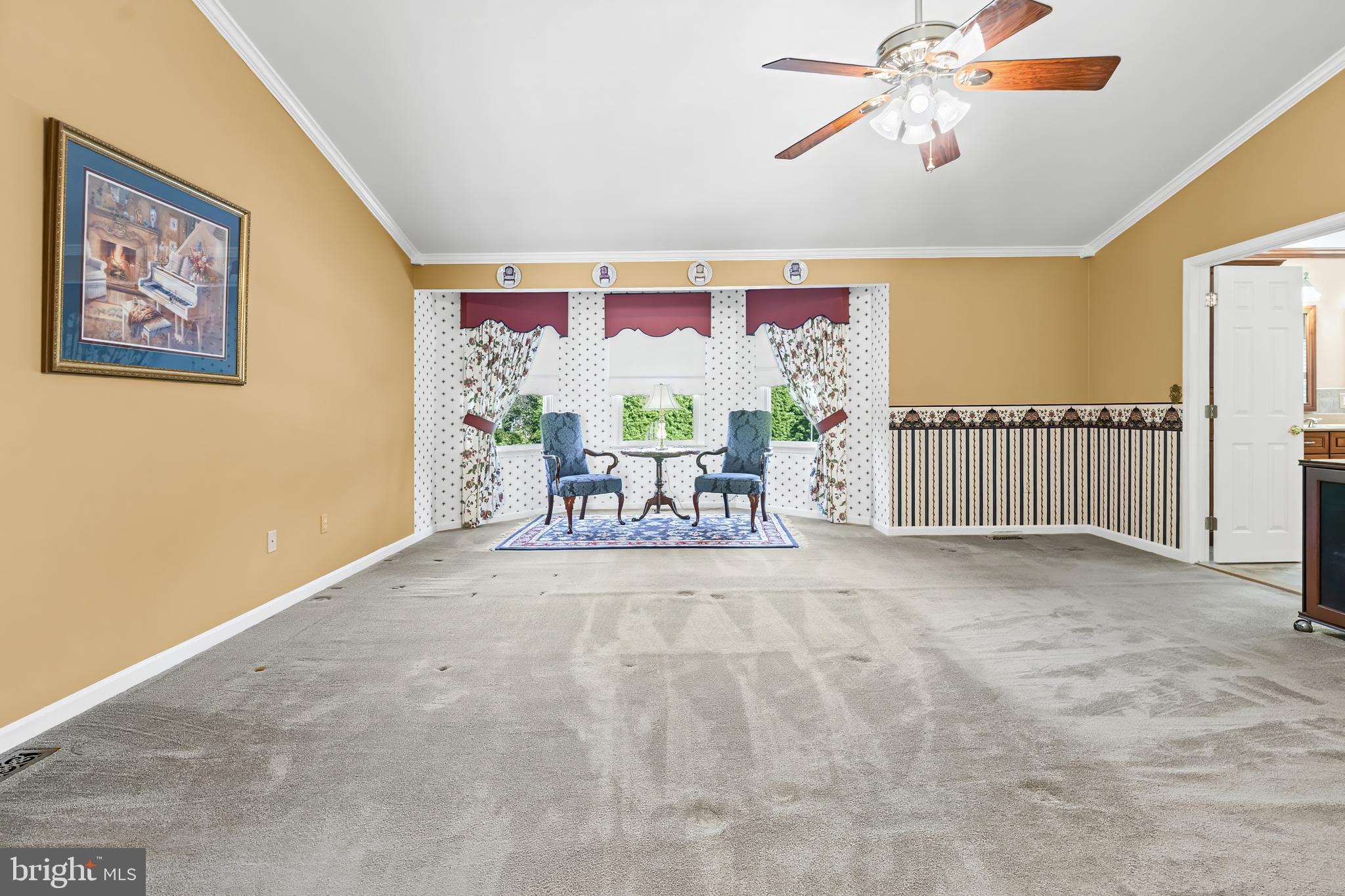 HUNTERS RUN - Residential
