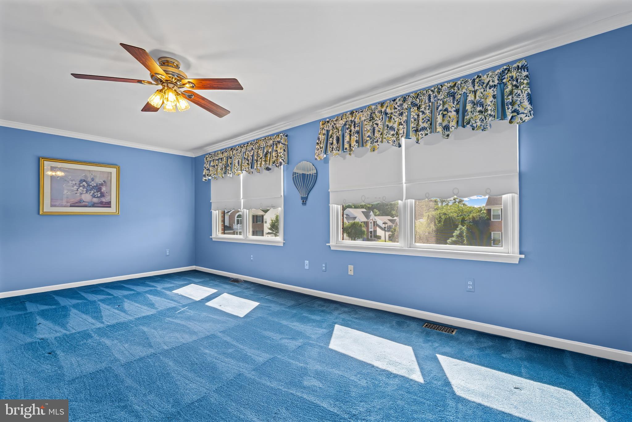 HUNTERS RUN - Residential