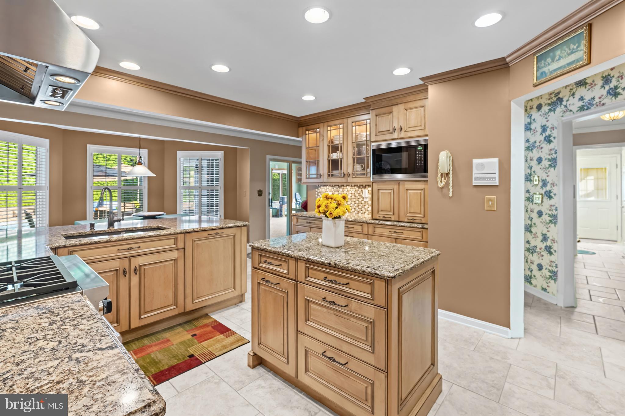 HUNTERS RUN - Residential