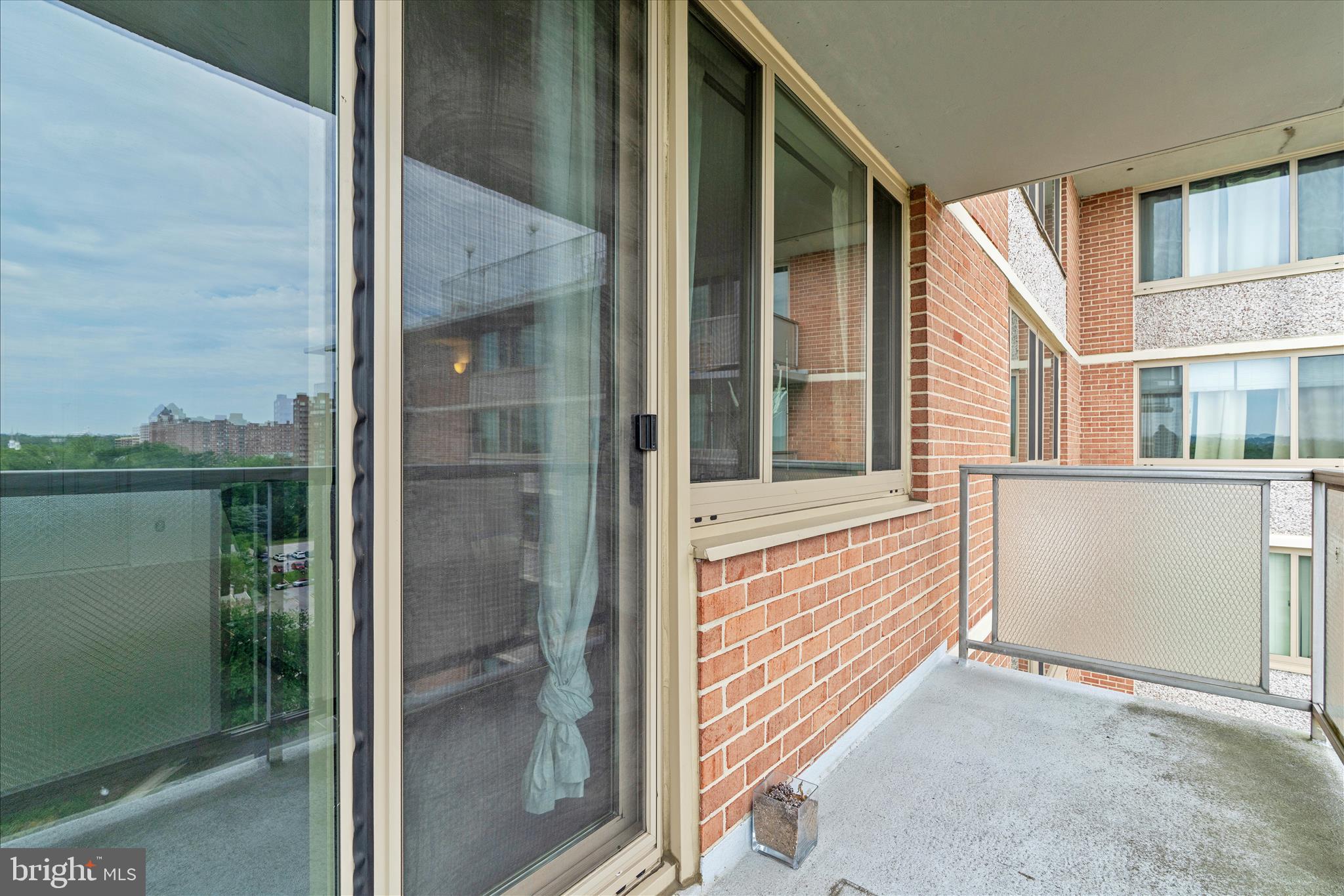 CHARLES VILLAGE - Residential