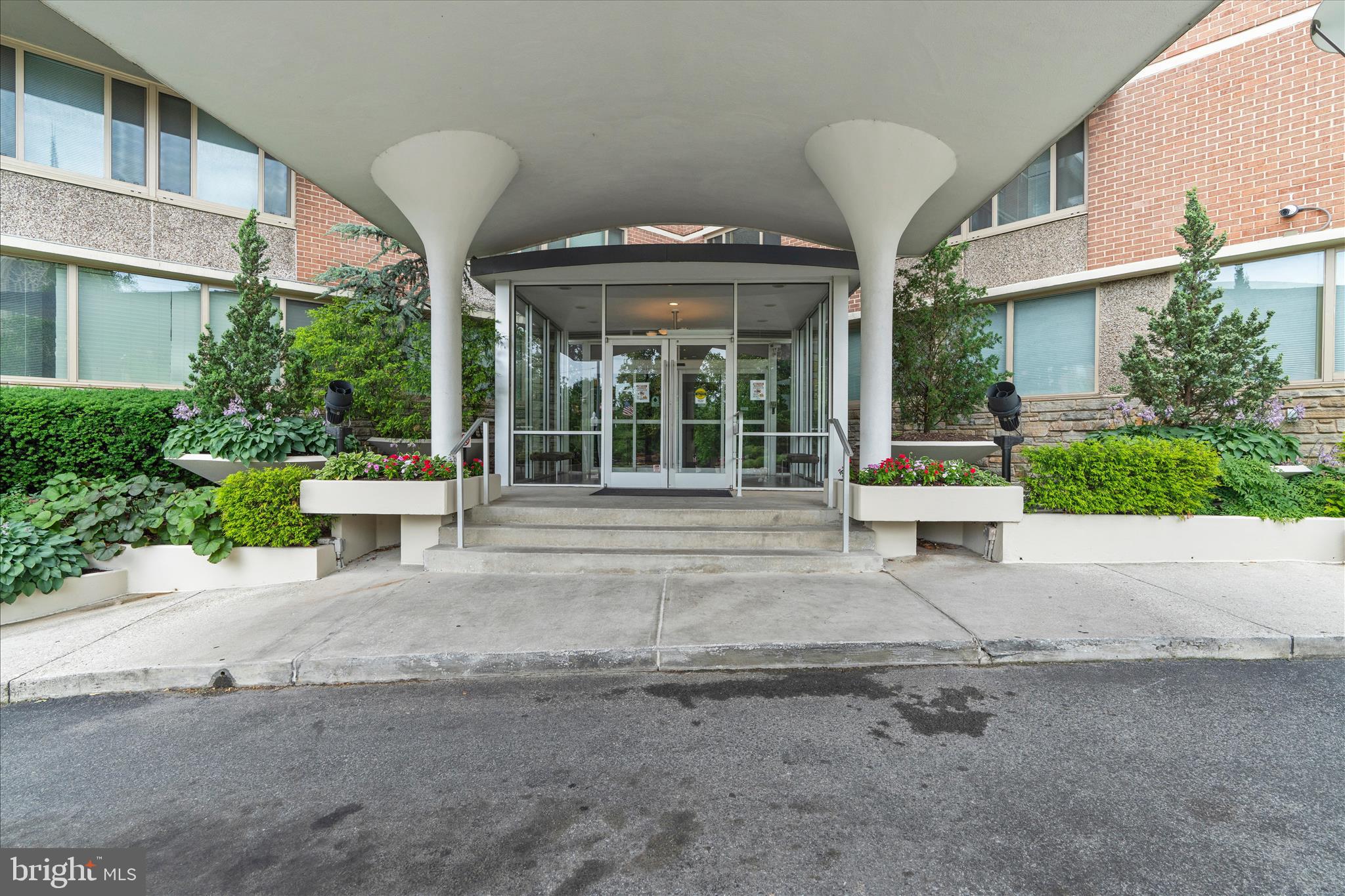 CHARLES VILLAGE - Residential