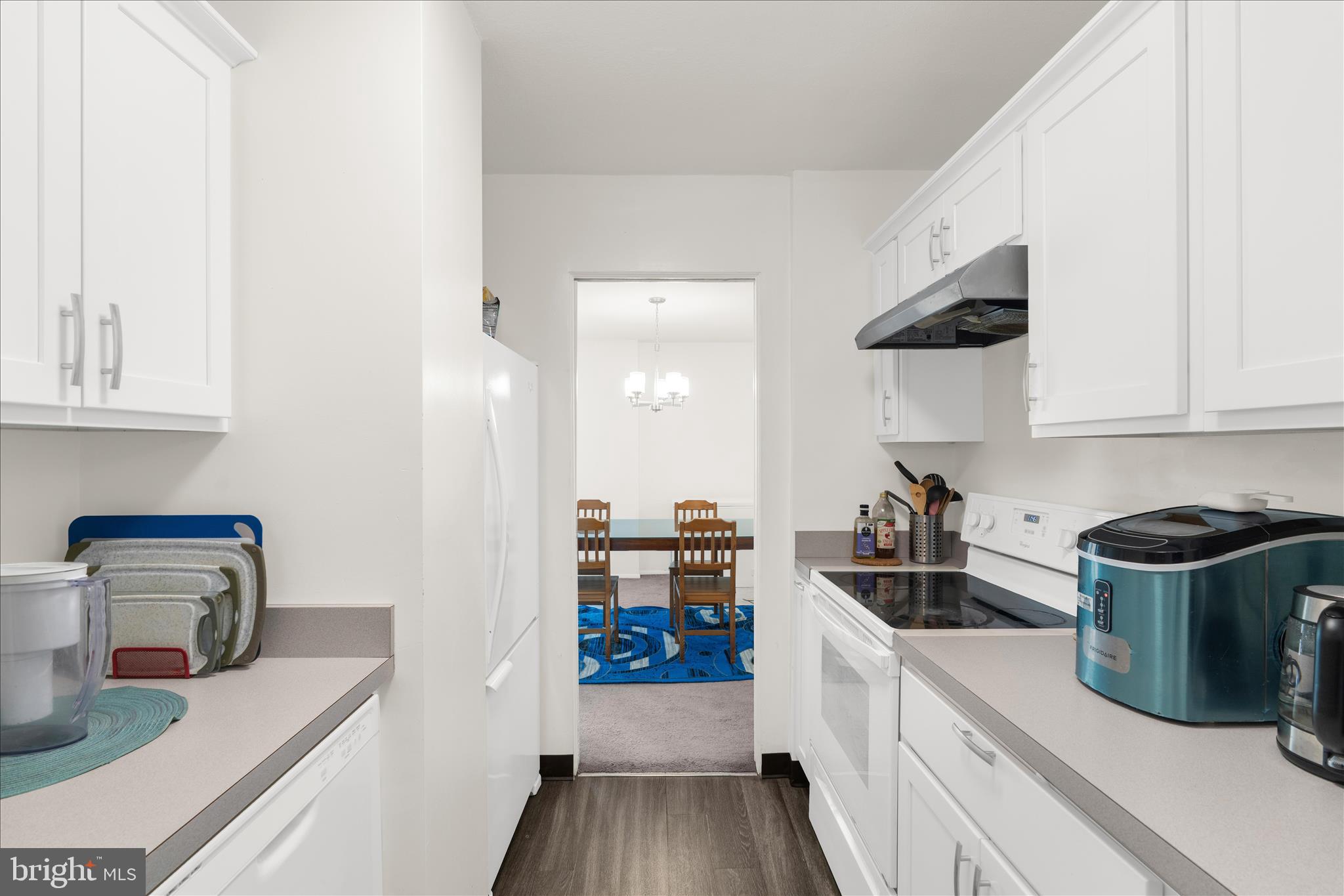 CHARLES VILLAGE - Residential