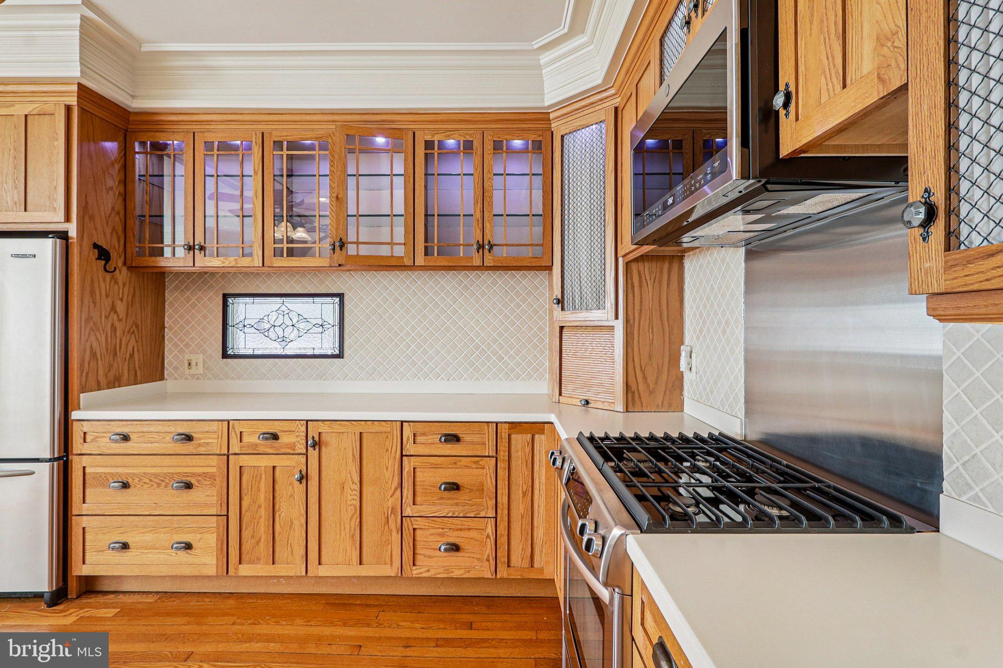 ARLINGTON RIDGE - Residential