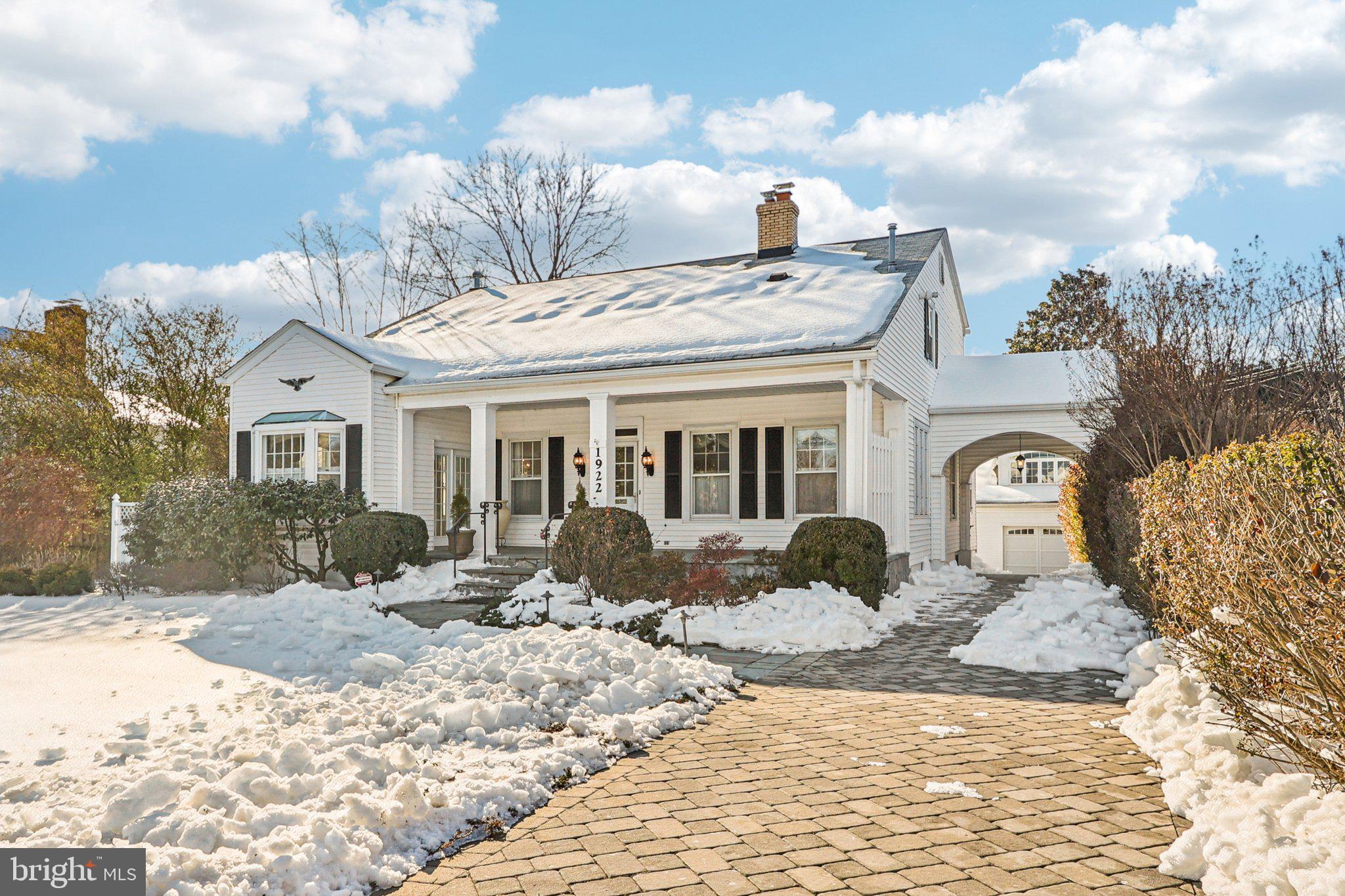ARLINGTON RIDGE - Residential