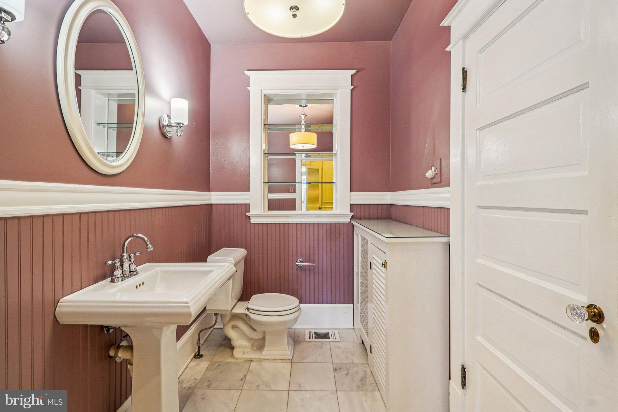 ARLINGTON RIDGE - Residential