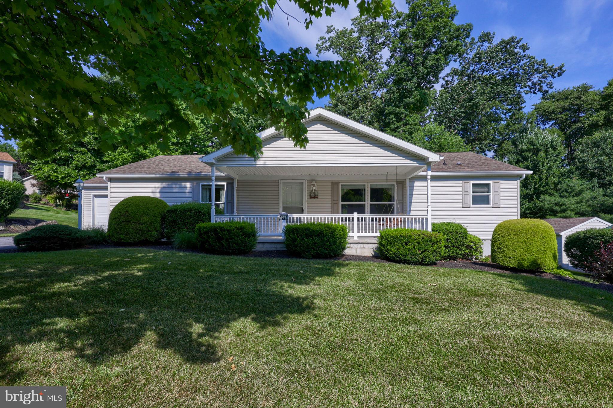 GRETNA SPRINGS COMMUNITY - Residential
