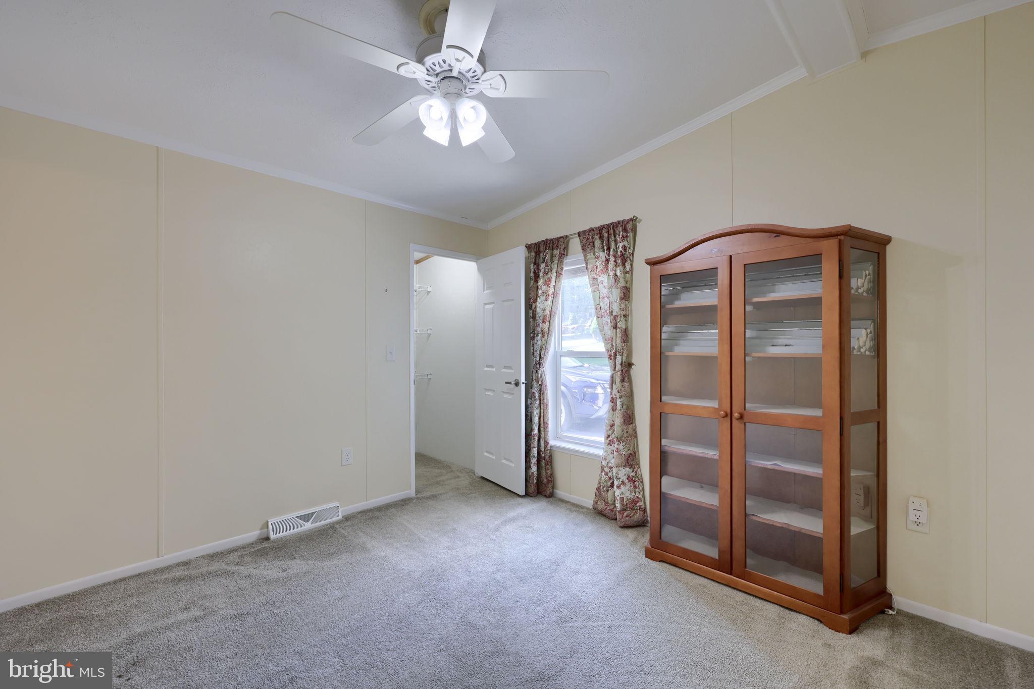 GRETNA SPRINGS COMMUNITY - Residential