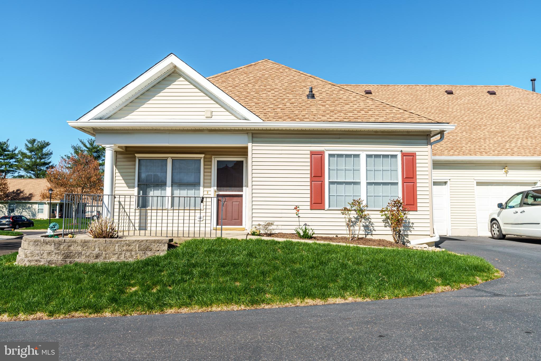 AVENROWE - Residential
