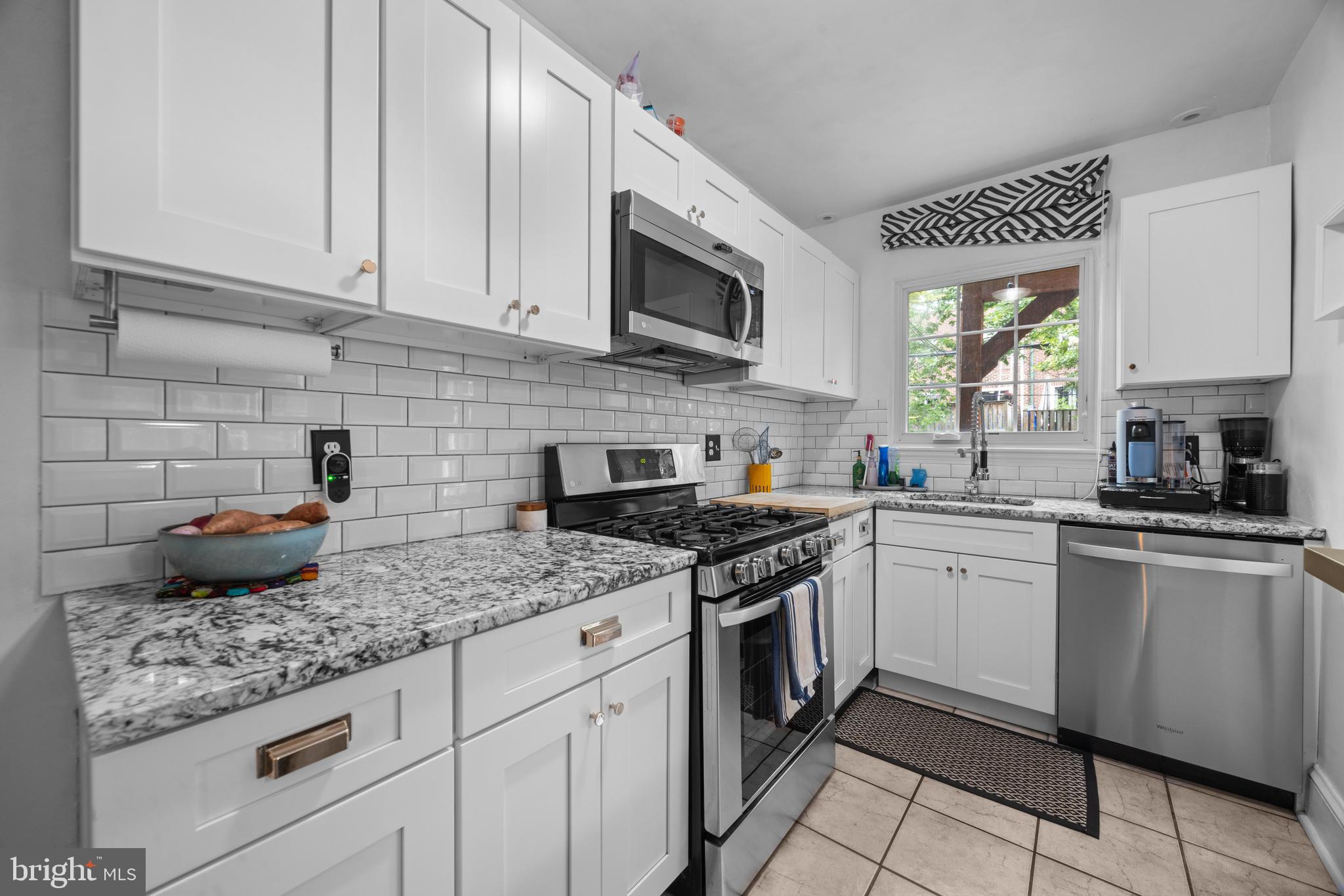 EDNOR GARDENS HISTORIC DISTRICT - Residential
