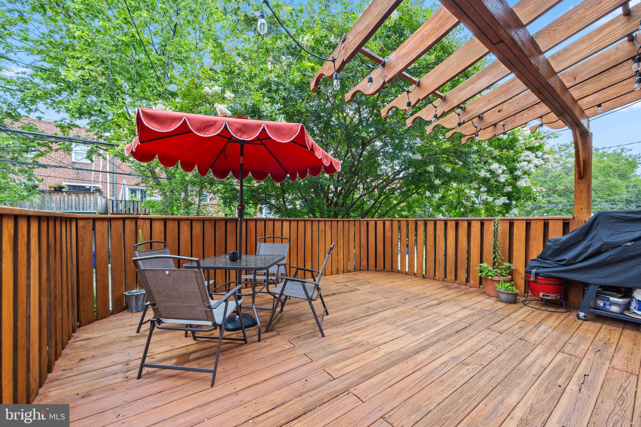 EDNOR GARDENS HISTORIC DISTRICT - Residential