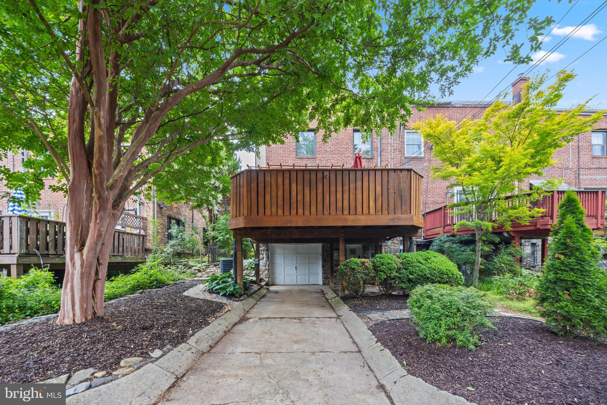 EDNOR GARDENS HISTORIC DISTRICT - Residential