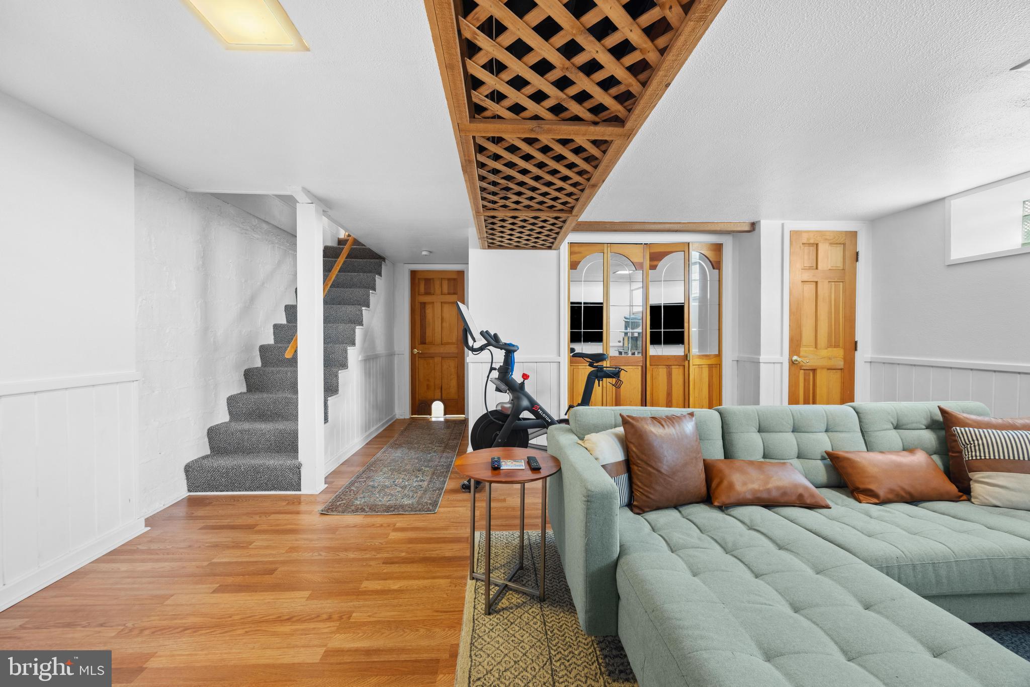 EDNOR GARDENS HISTORIC DISTRICT - Residential