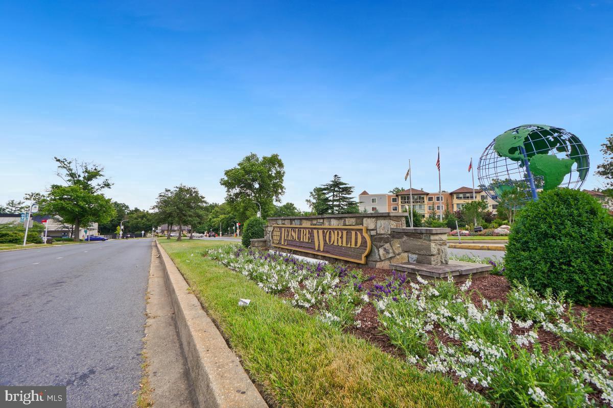 LEISURE WORLD - Residential