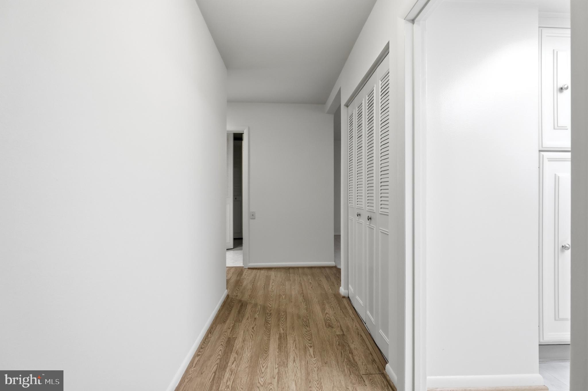 LEISURE WORLD - Residential