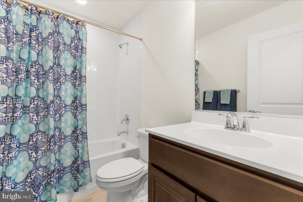 ROSEDALE - Residential