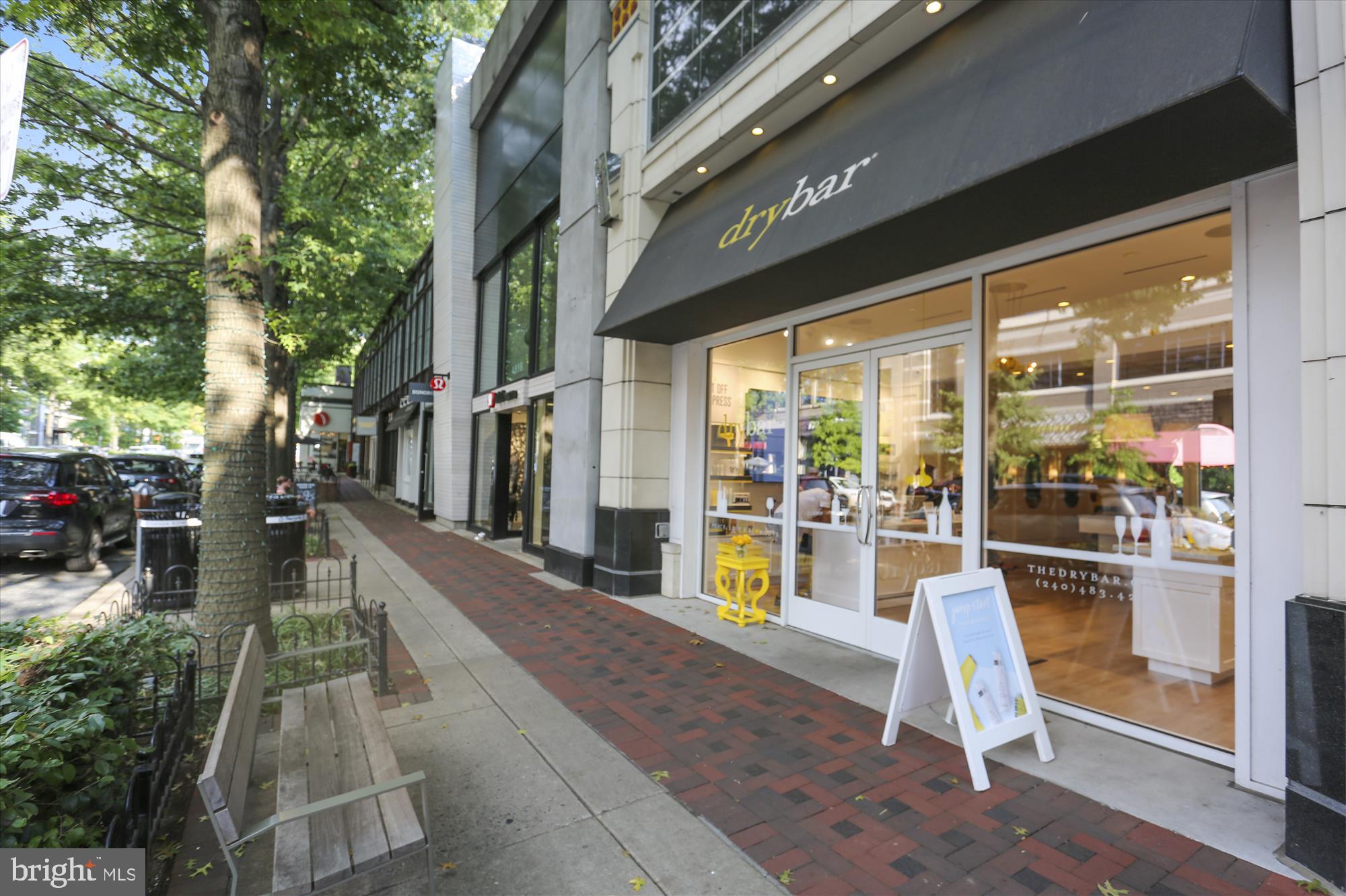 4720 CHEVY CHASE DR - Residential