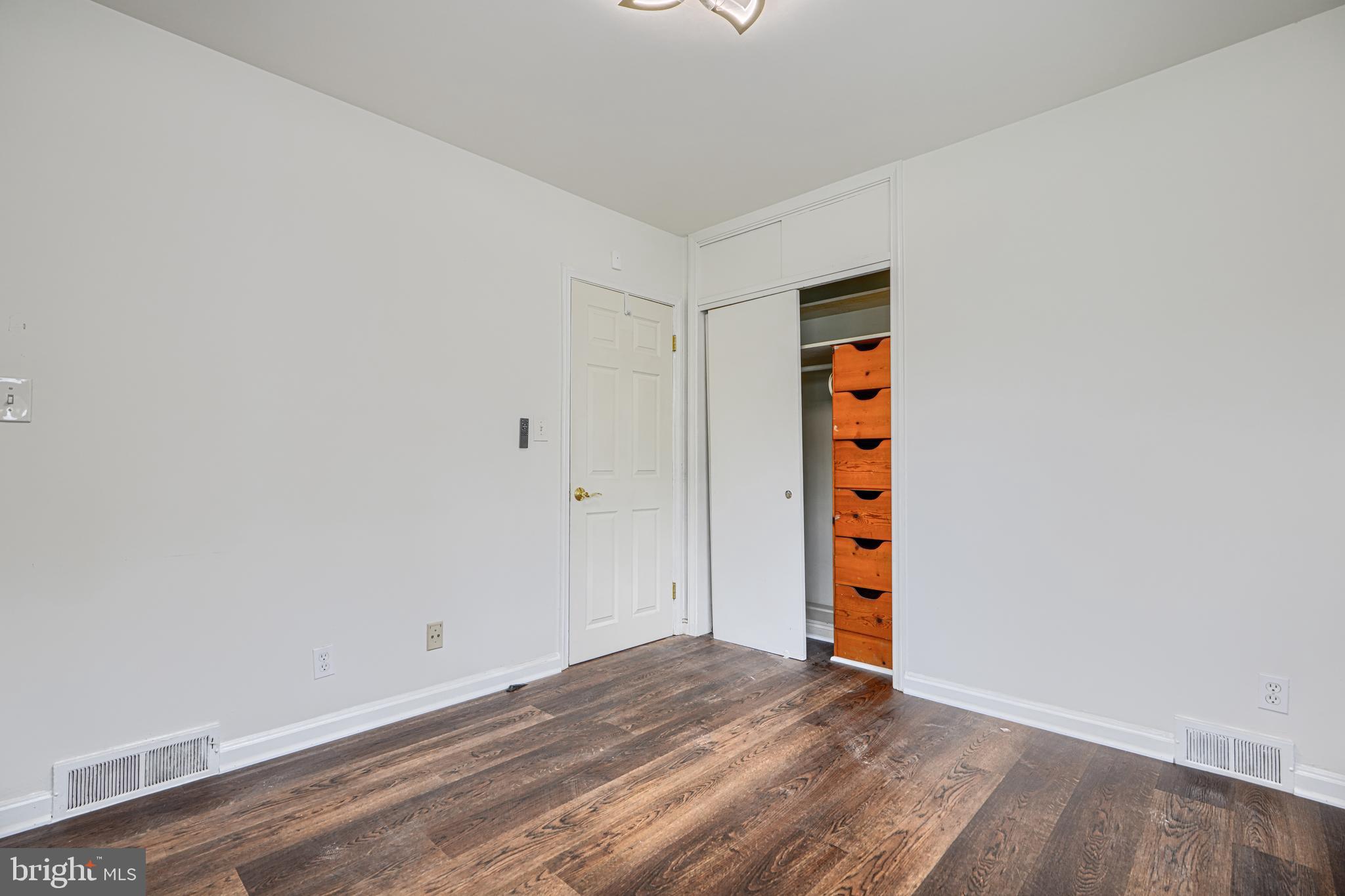 MOUNT WASHINGTON - Residential