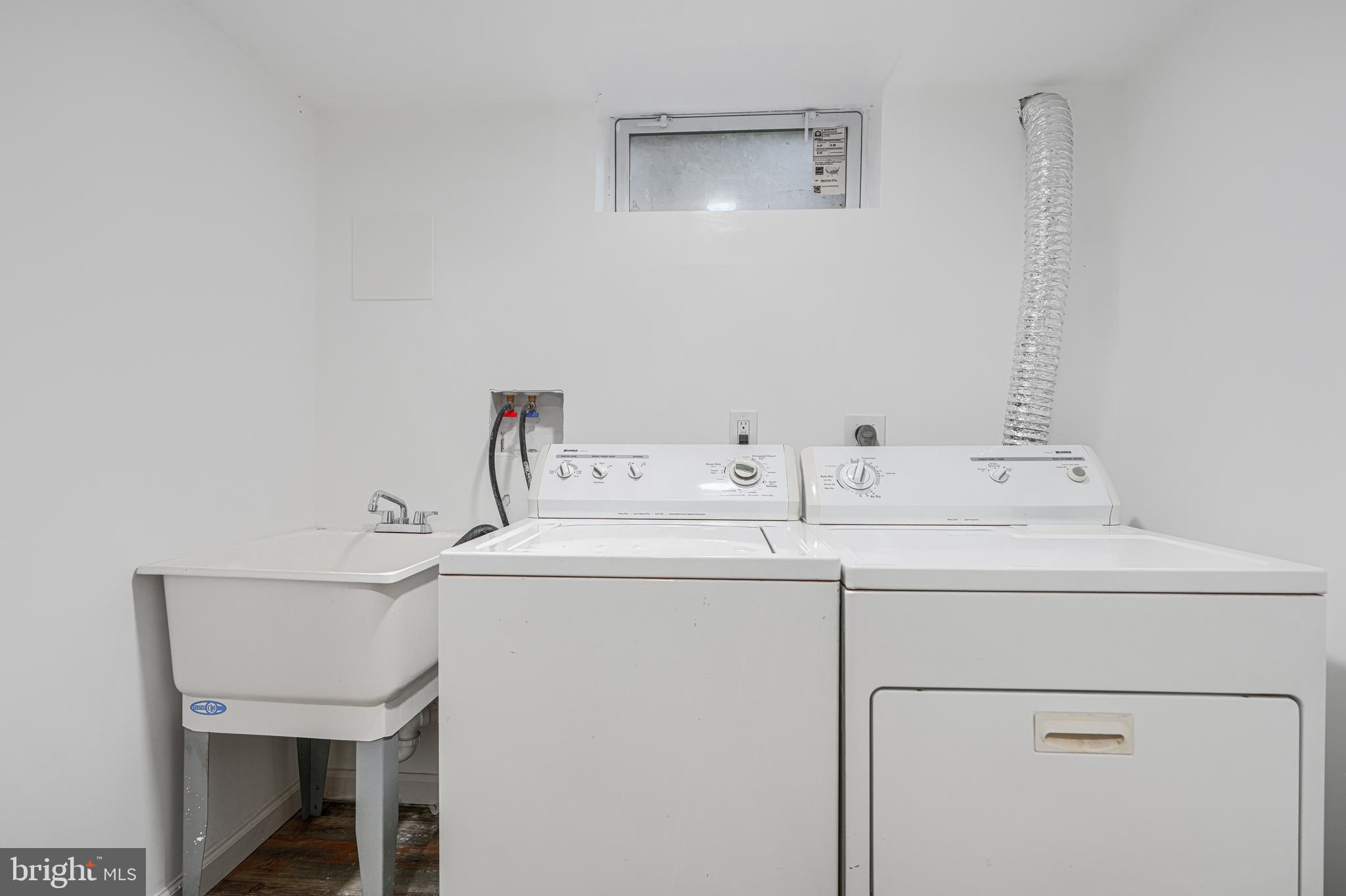 MOUNT WASHINGTON - Residential