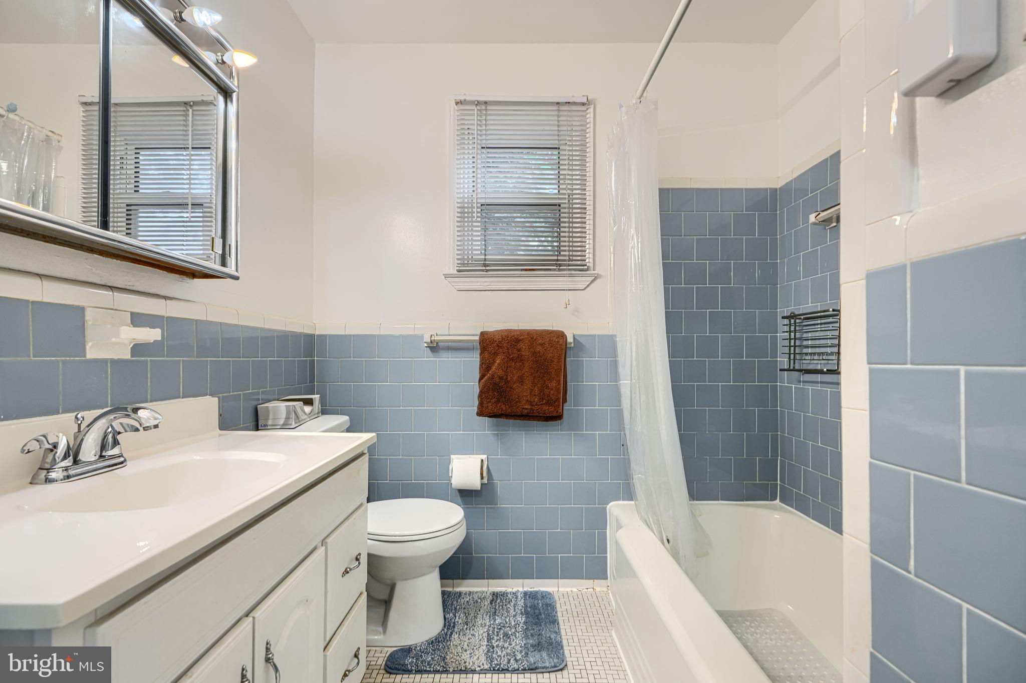 MOUNT WASHINGTON - Residential