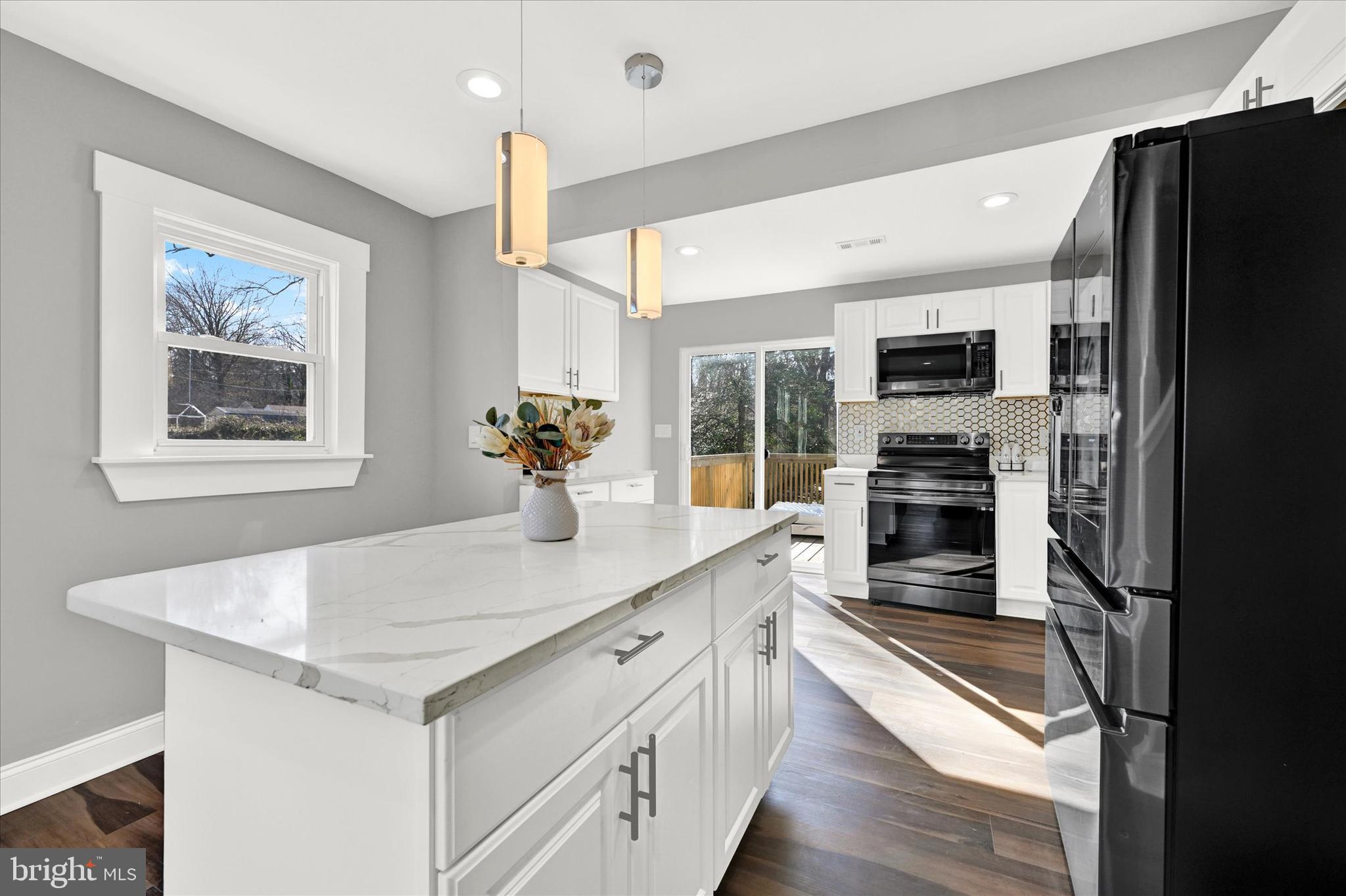 HAMILTON HEIGHTS - Residential