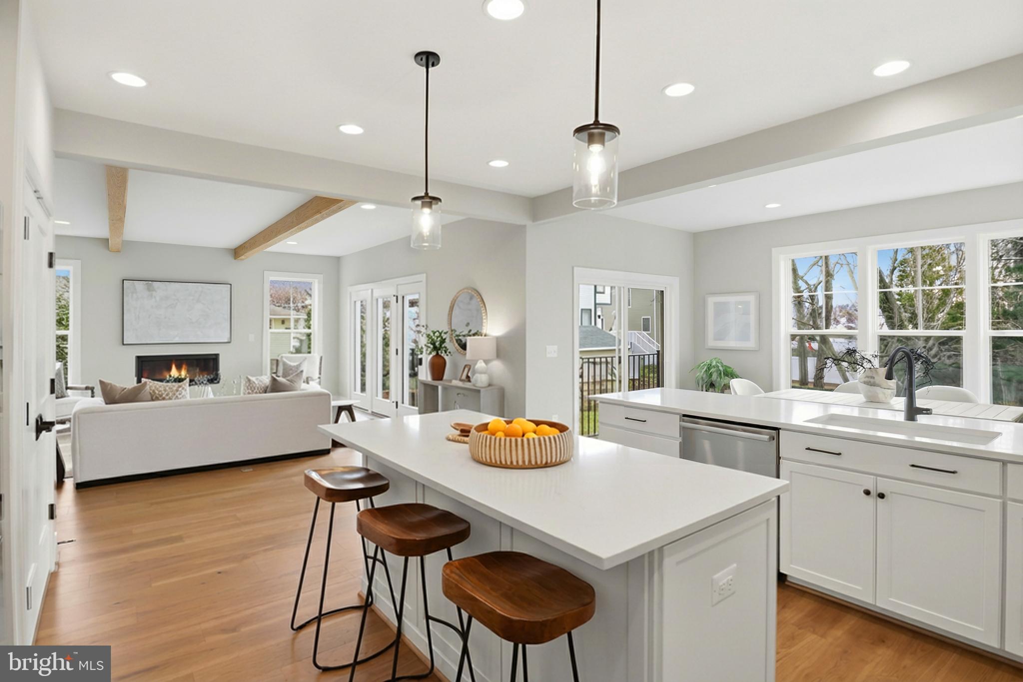 VIENNA HILLS - Residential