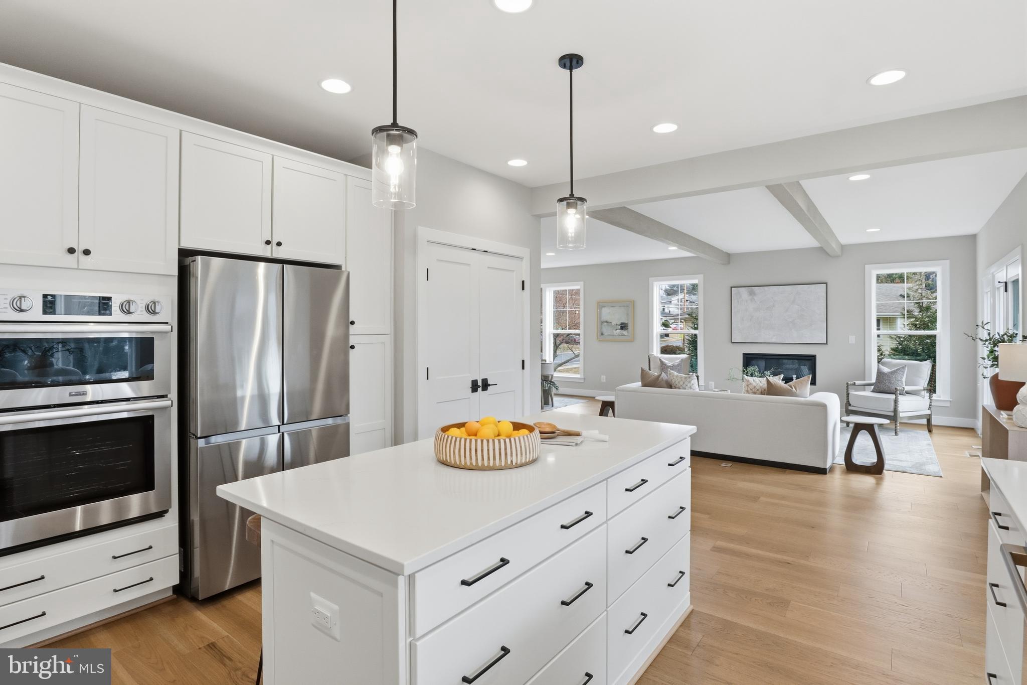 VIENNA HILLS - Residential