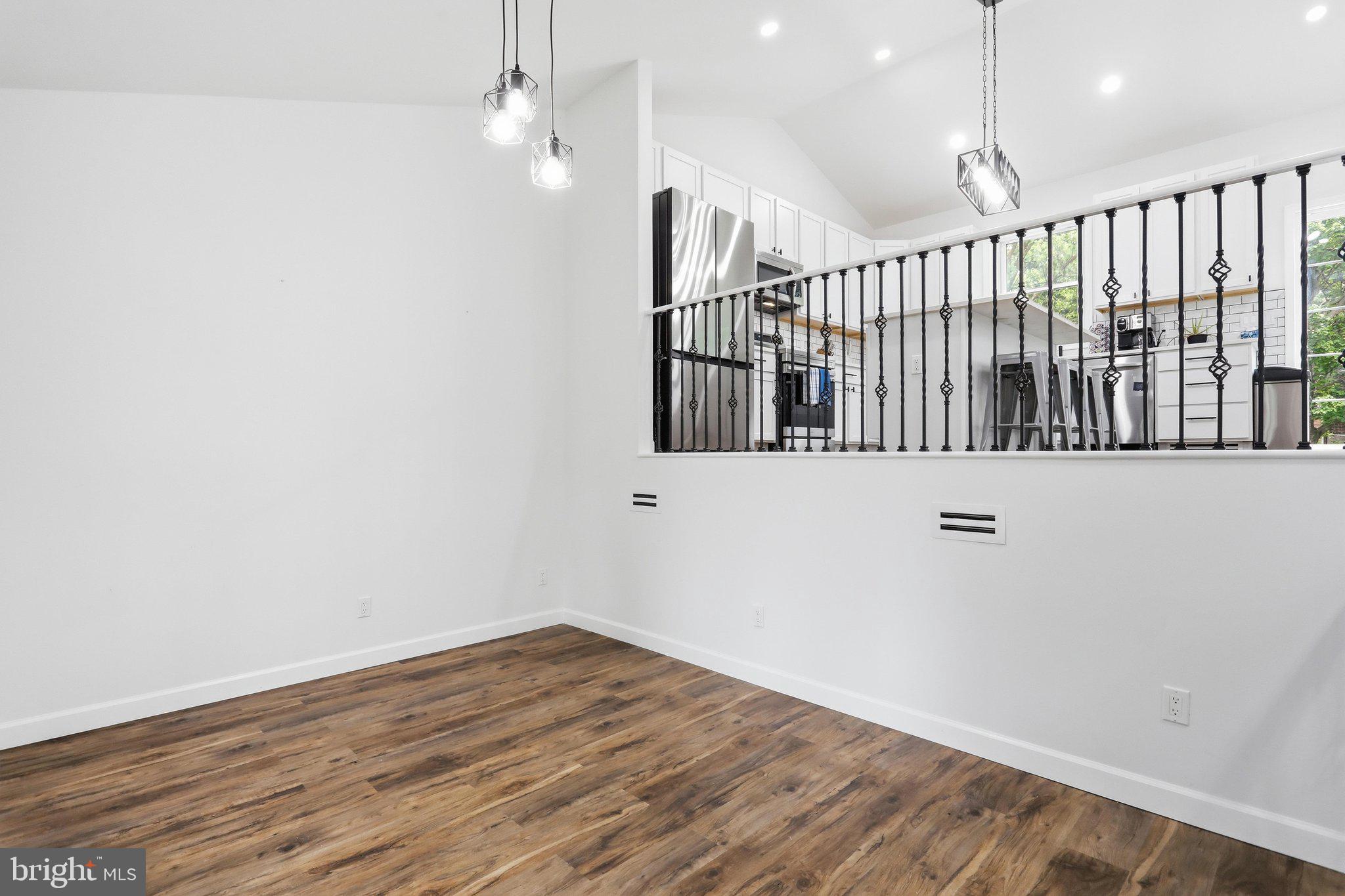 PIKE VIEW ACRES - Residential