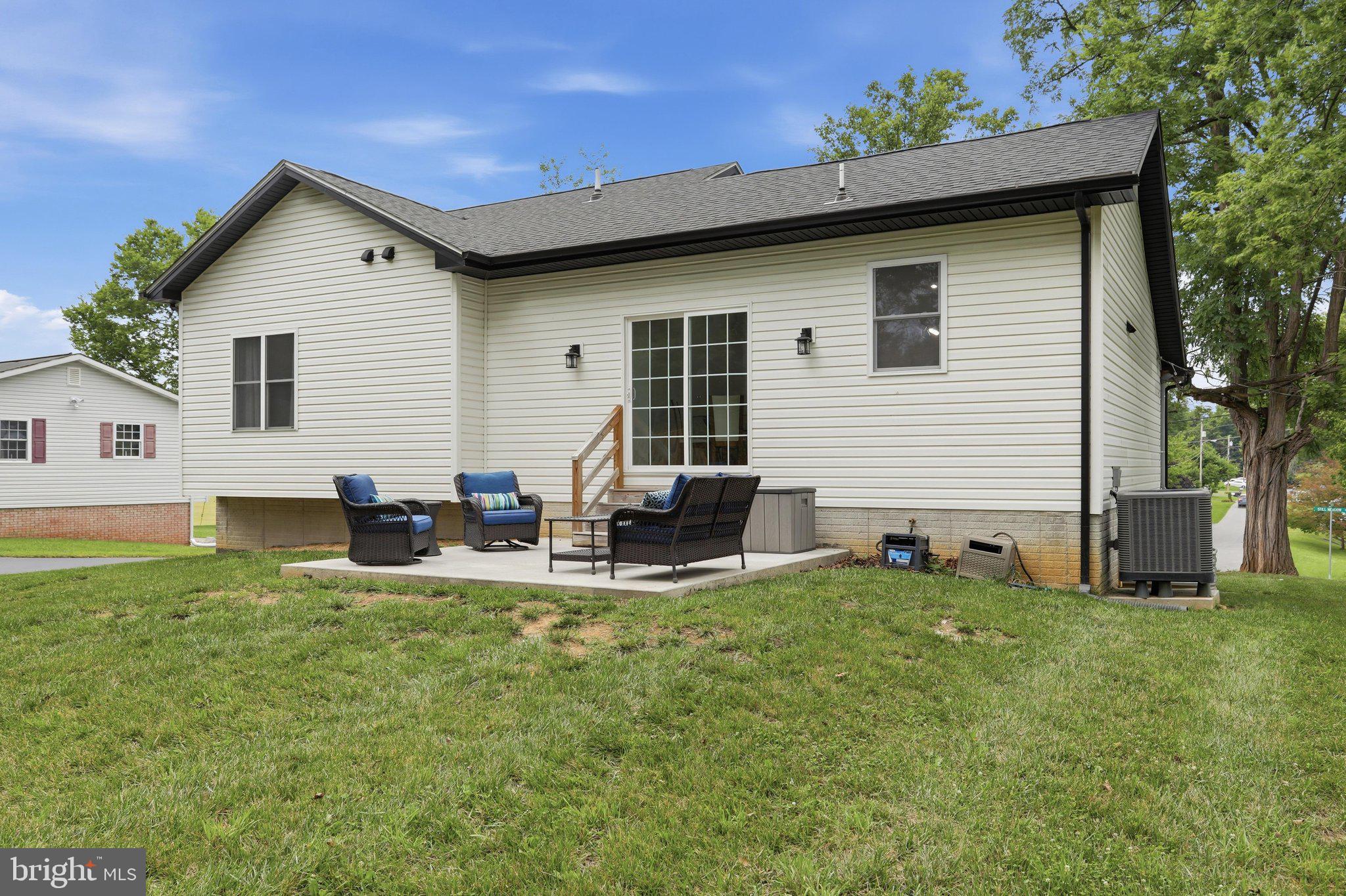 PIKE VIEW ACRES - Residential