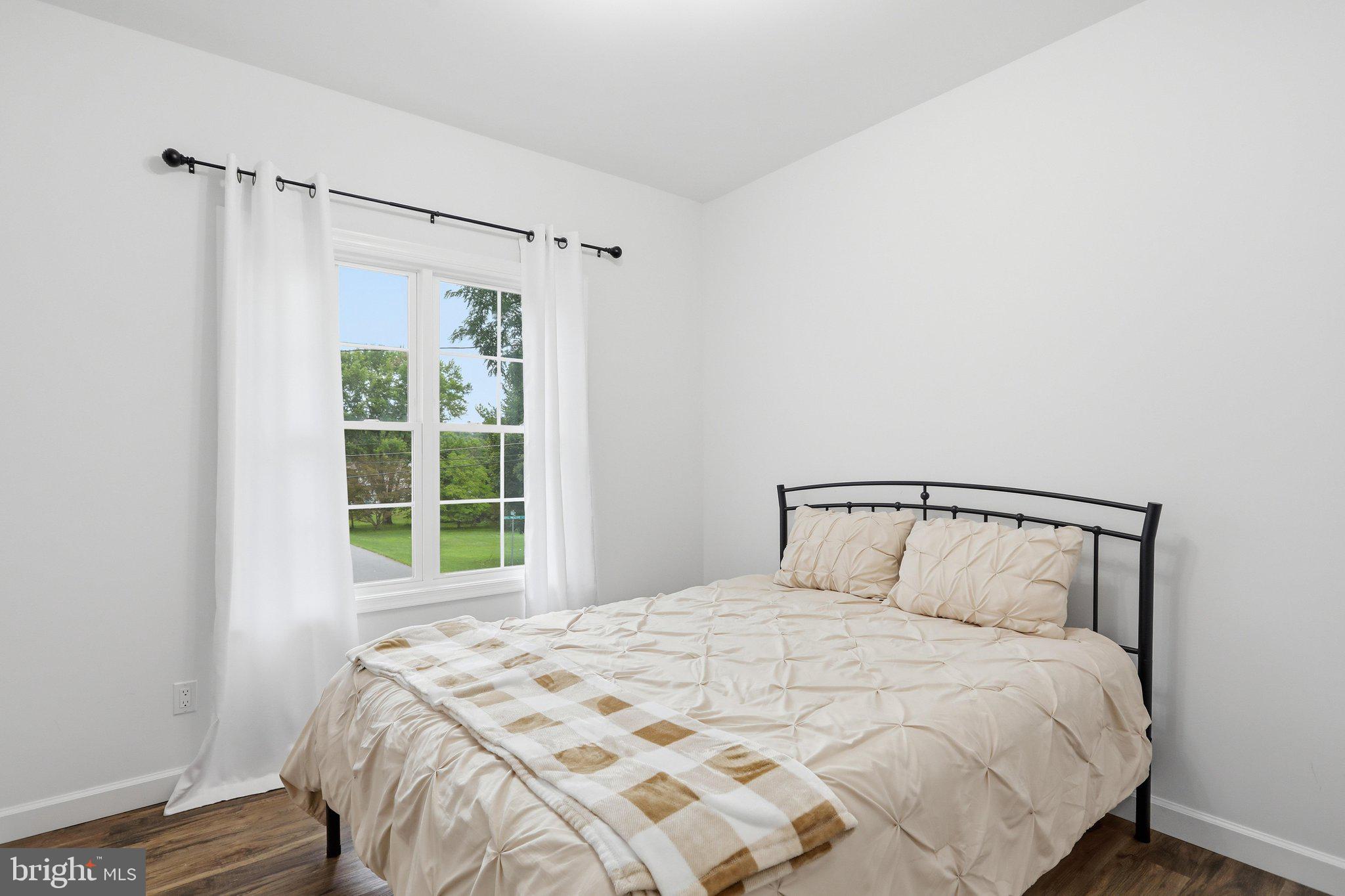 PIKE VIEW ACRES - Residential