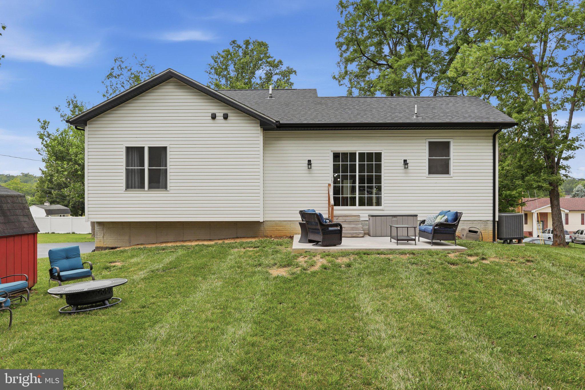 PIKE VIEW ACRES - Residential