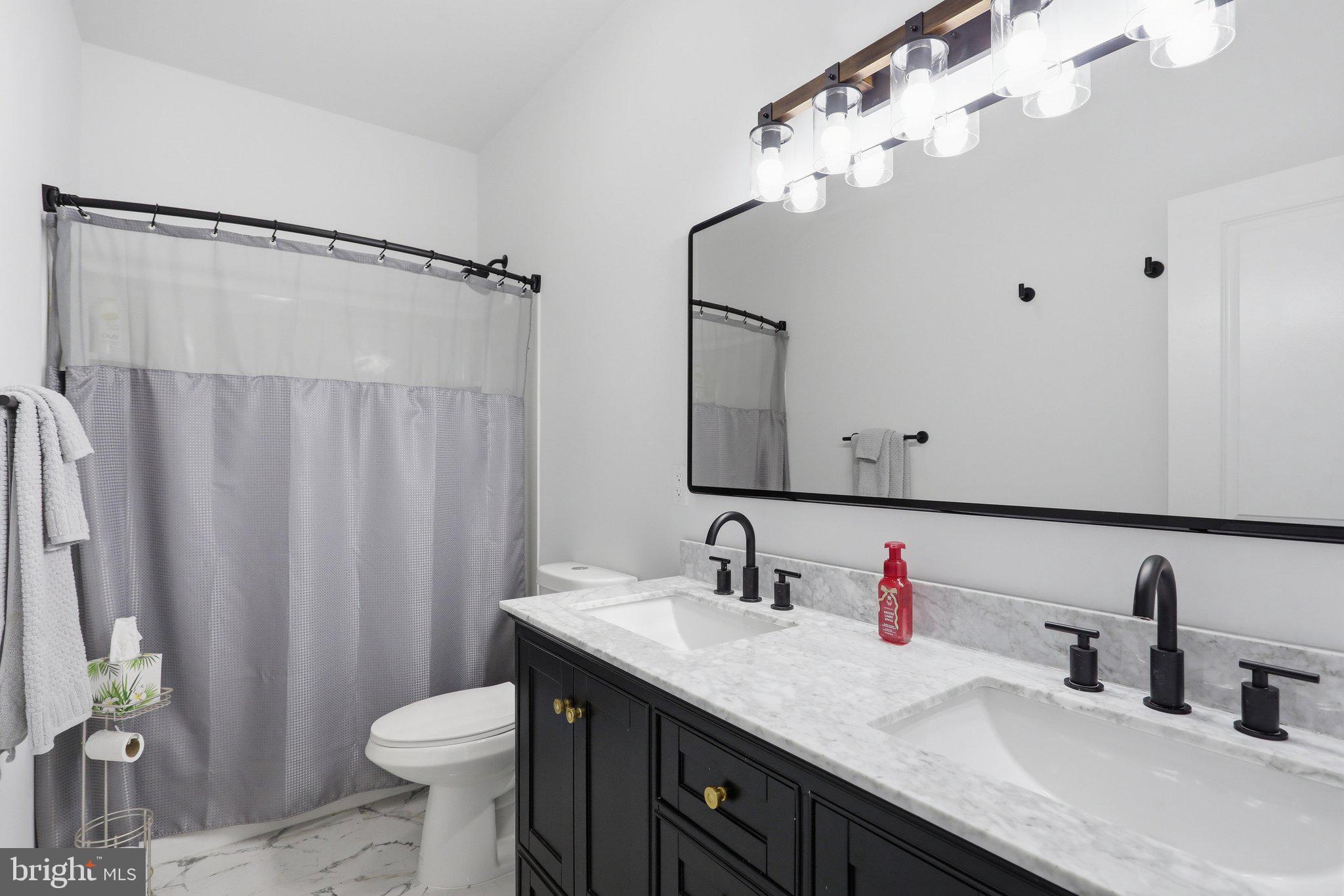 PIKE VIEW ACRES - Residential