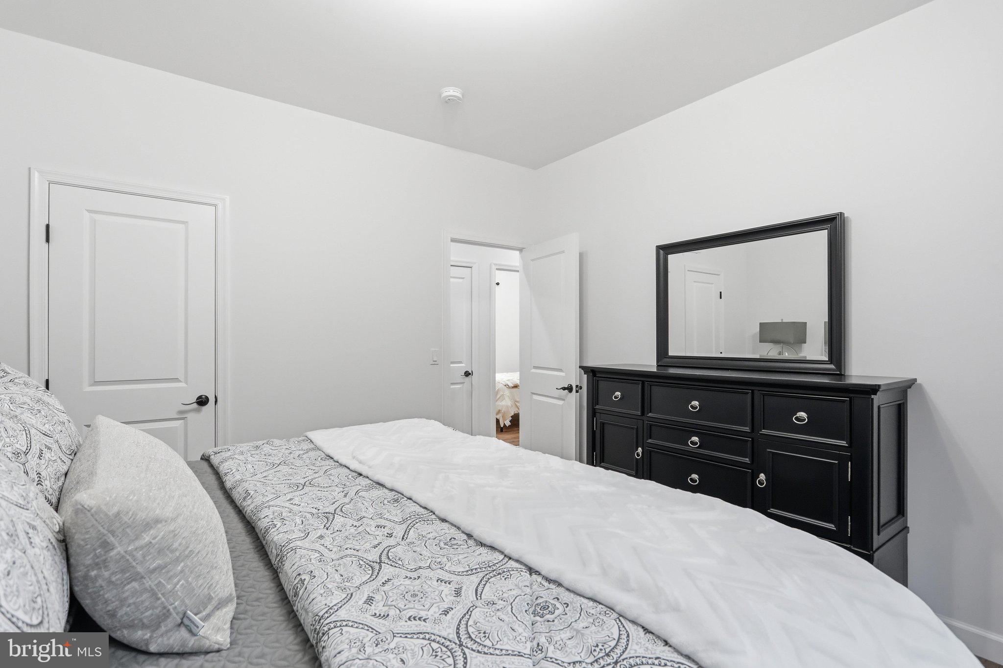 PIKE VIEW ACRES - Residential