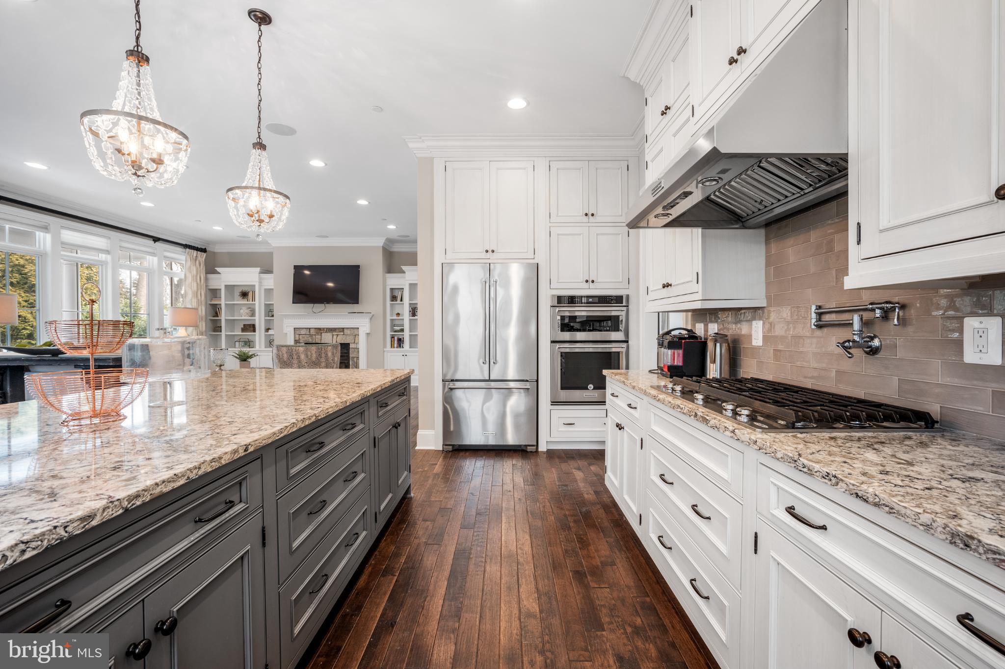 BRADLEY WOODS - Residential