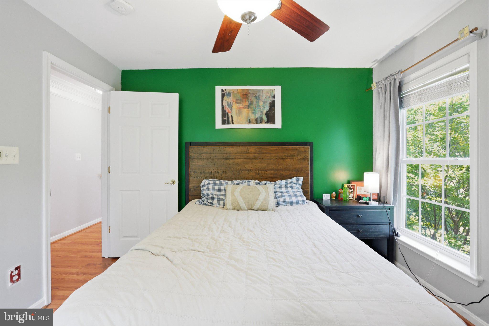 GROVETON WOODS - Residential