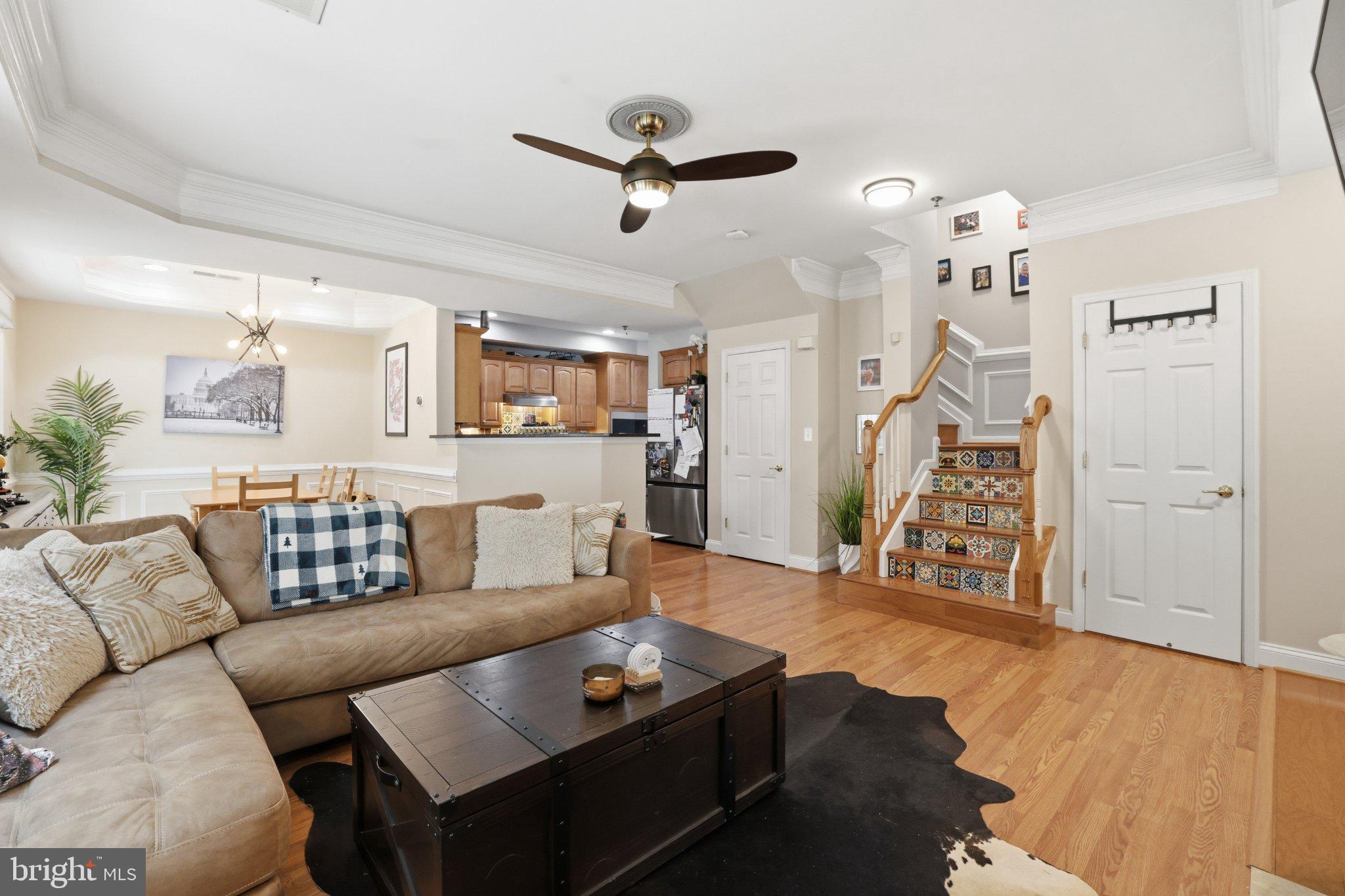GROVETON WOODS - Residential