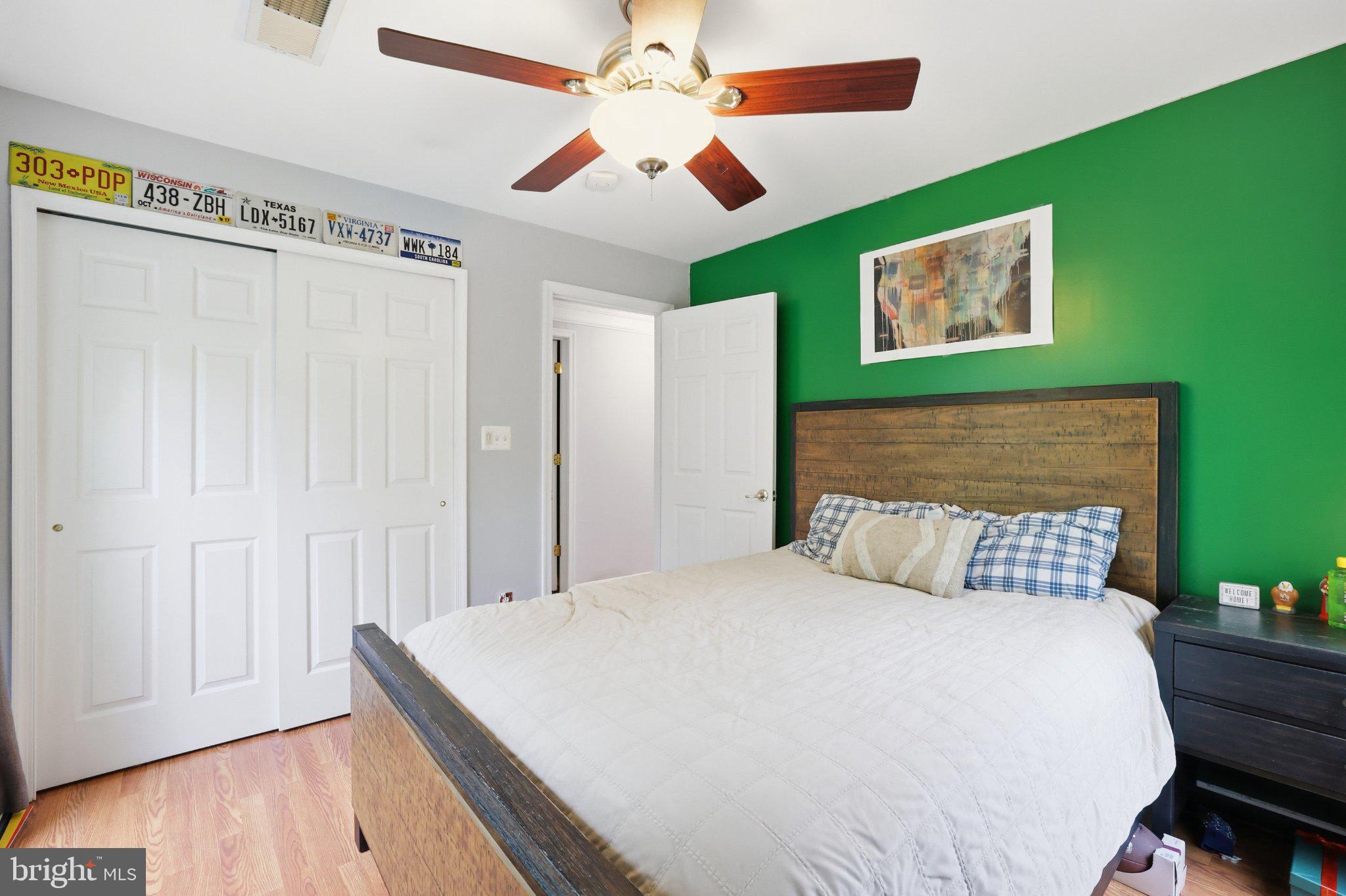 GROVETON WOODS - Residential