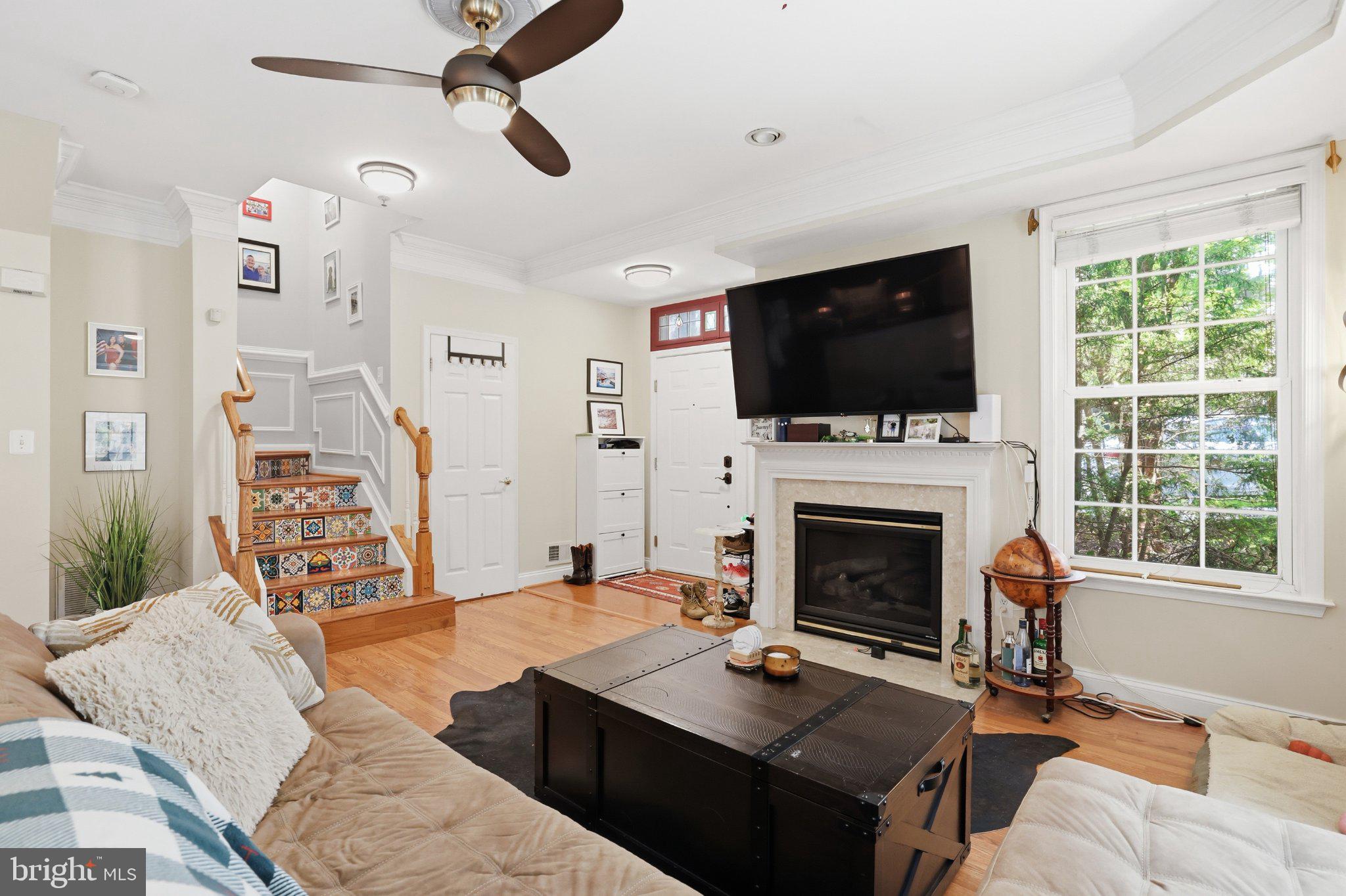 GROVETON WOODS - Residential