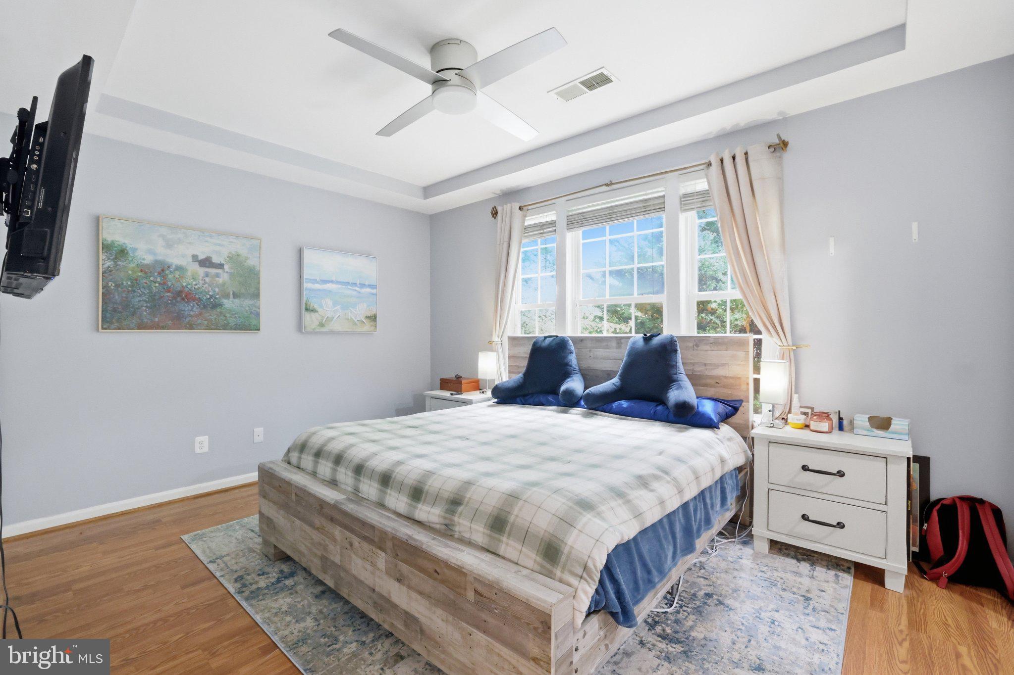 GROVETON WOODS - Residential