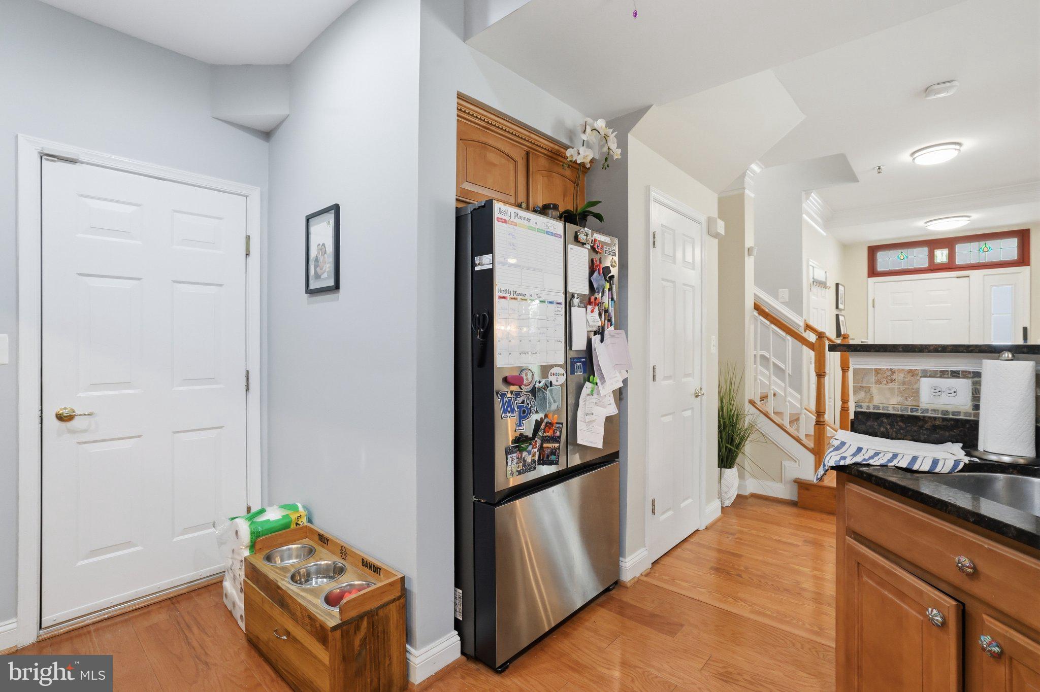GROVETON WOODS - Residential