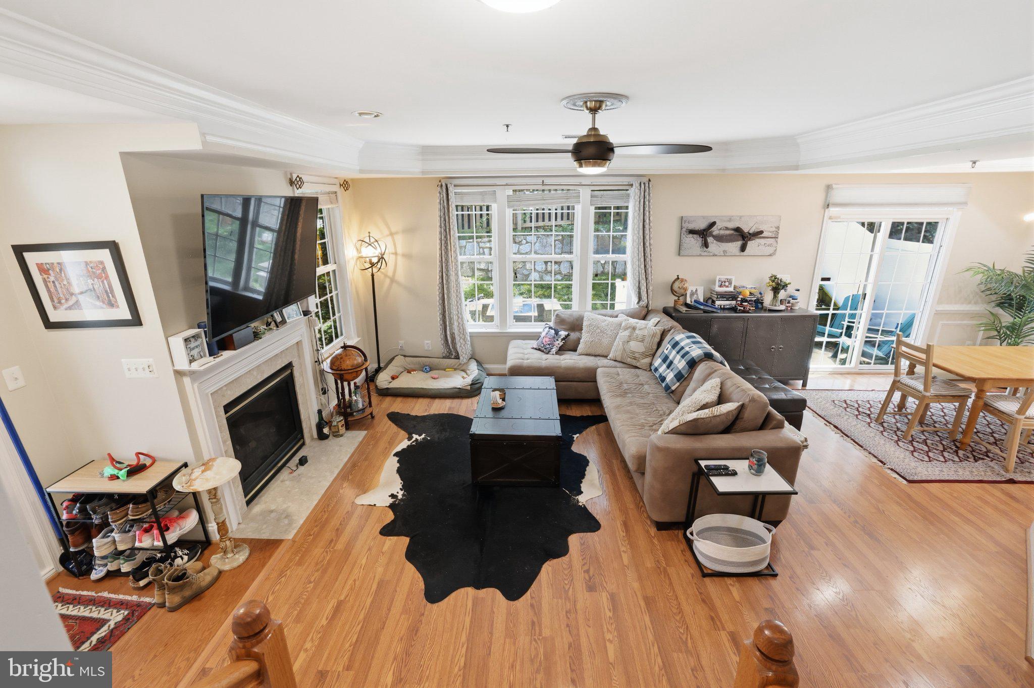 GROVETON WOODS - Residential