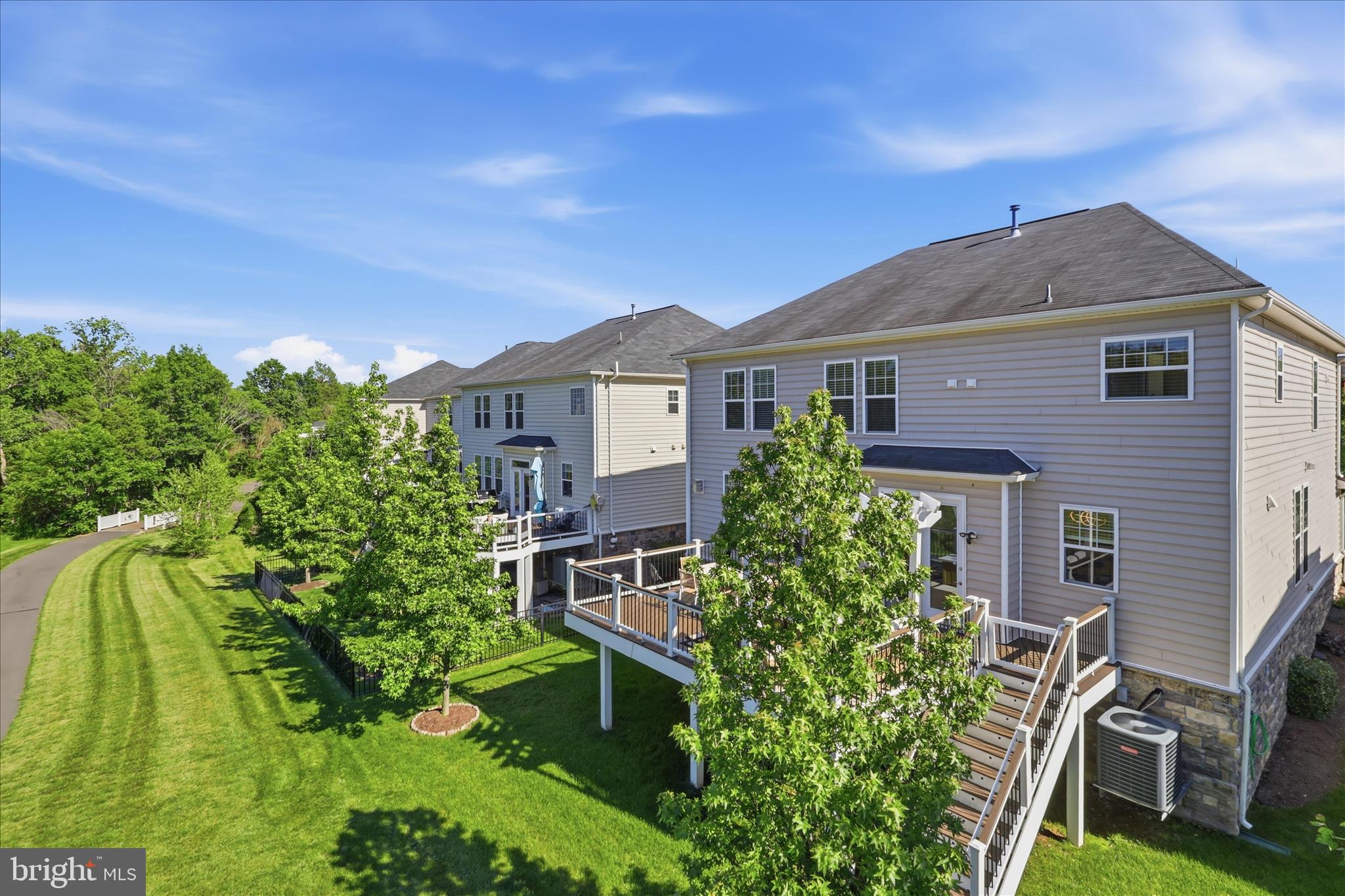BRAMBLETON - Residential